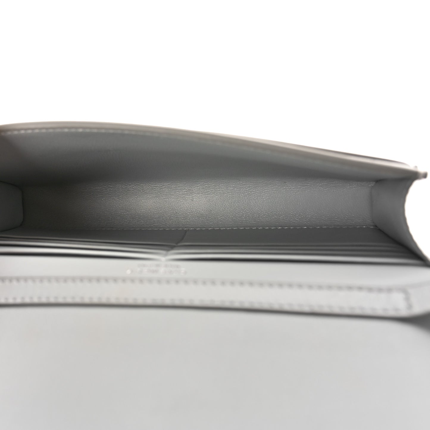 Calfskin 4G Wallet on Chain Cloud Grey
