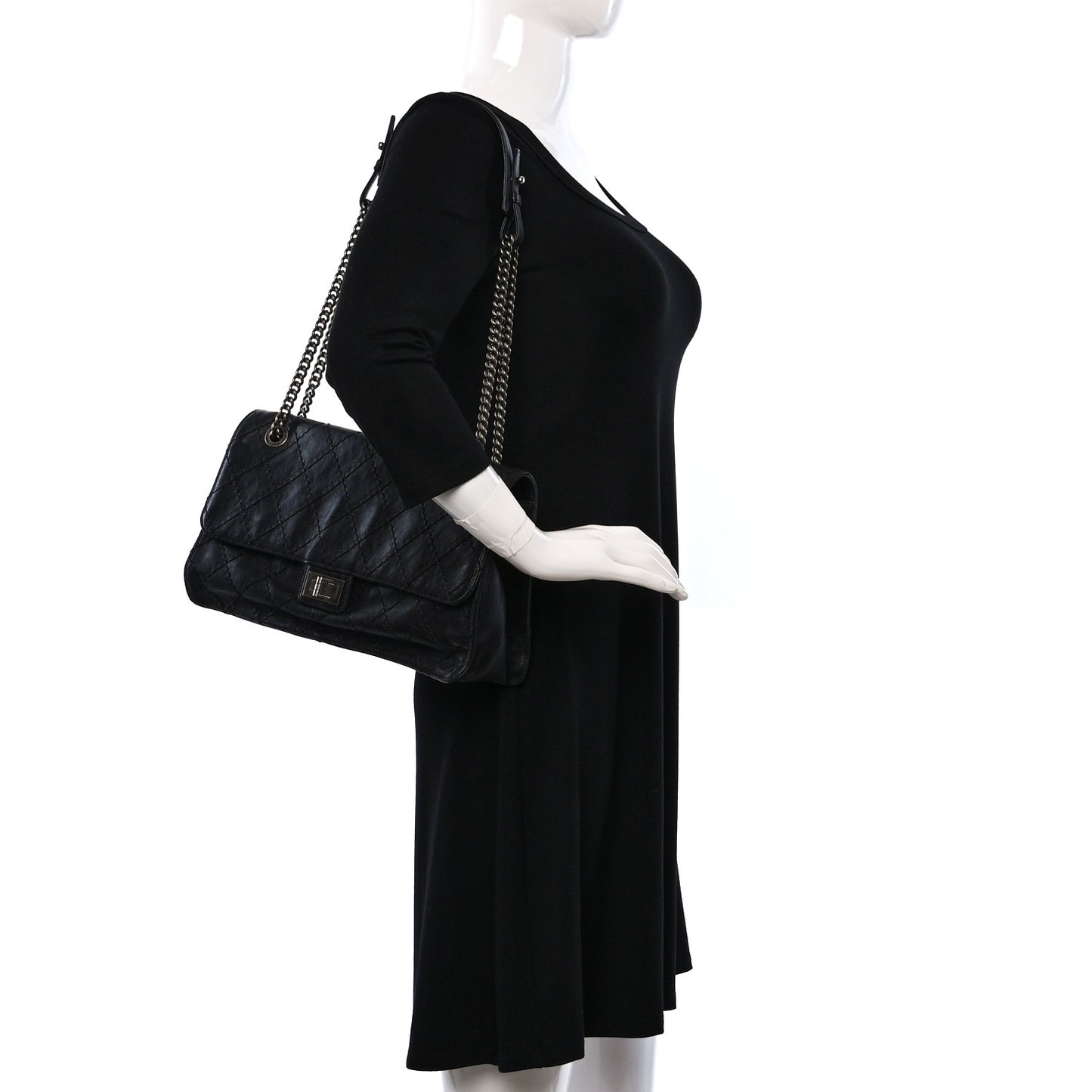 Calfskin CC Crave Reissue Crown Jumbo Flap Black