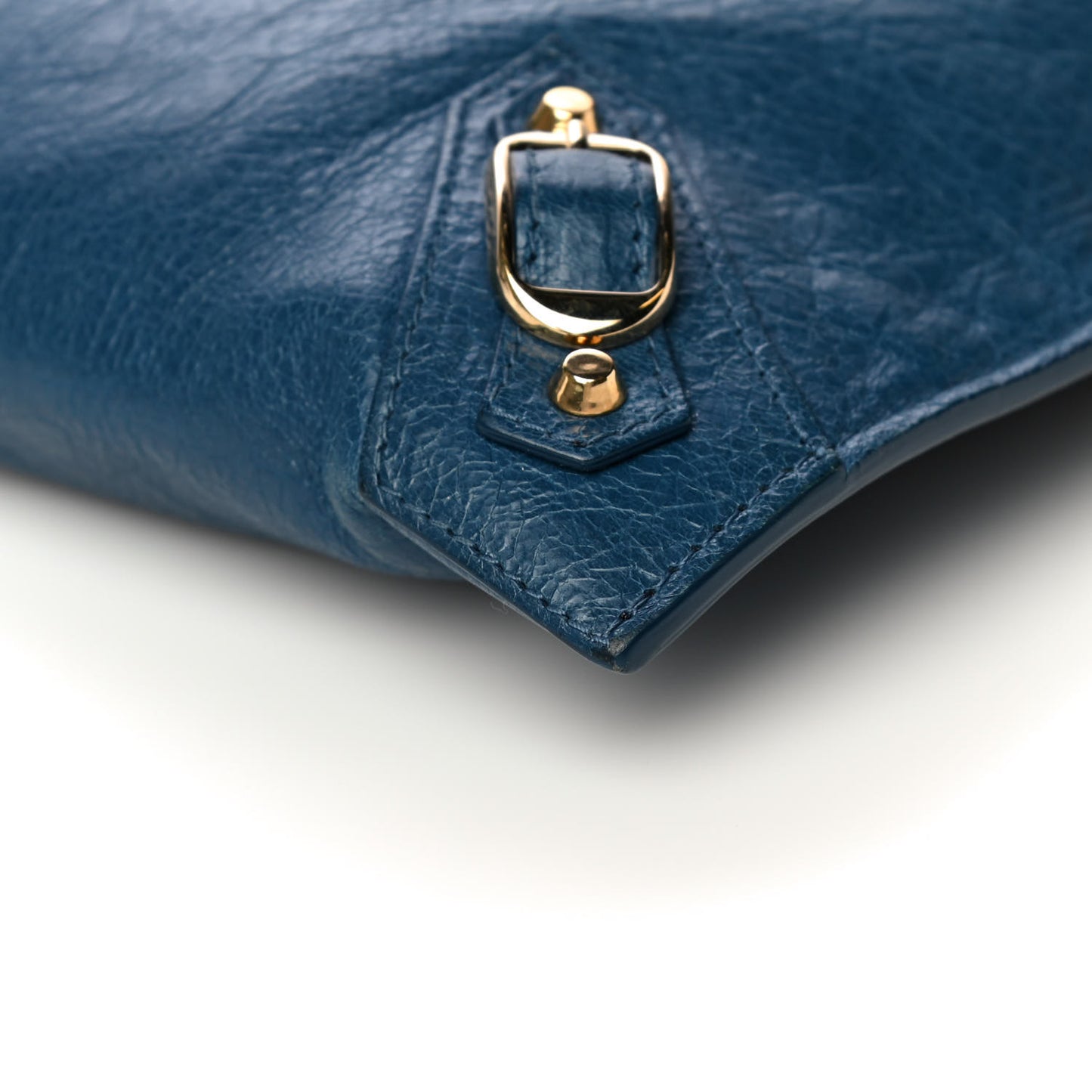 Agneau Classic Hardware Small Pouch Bleu Profond