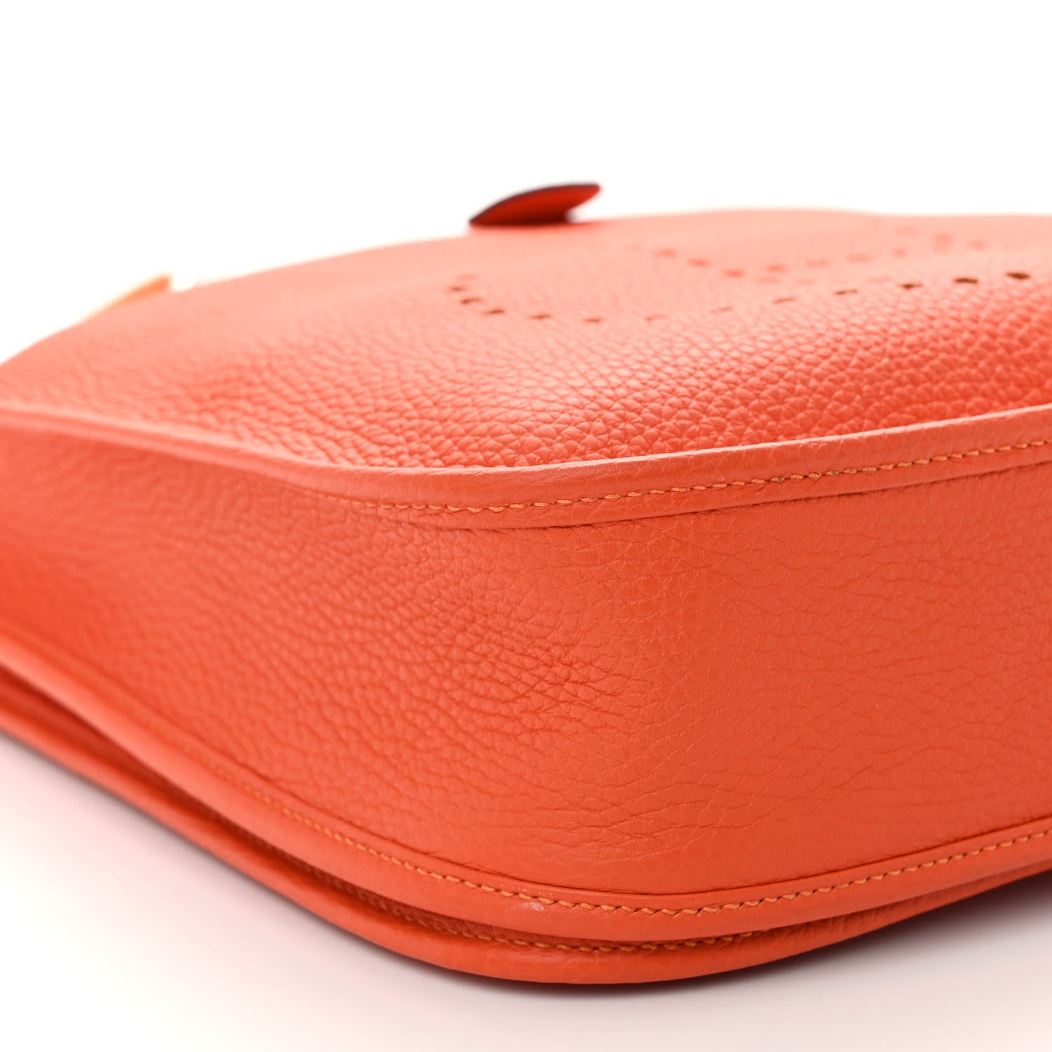 Hermes Taurillon Clemence Evelyne III PM Feu 9 of 11