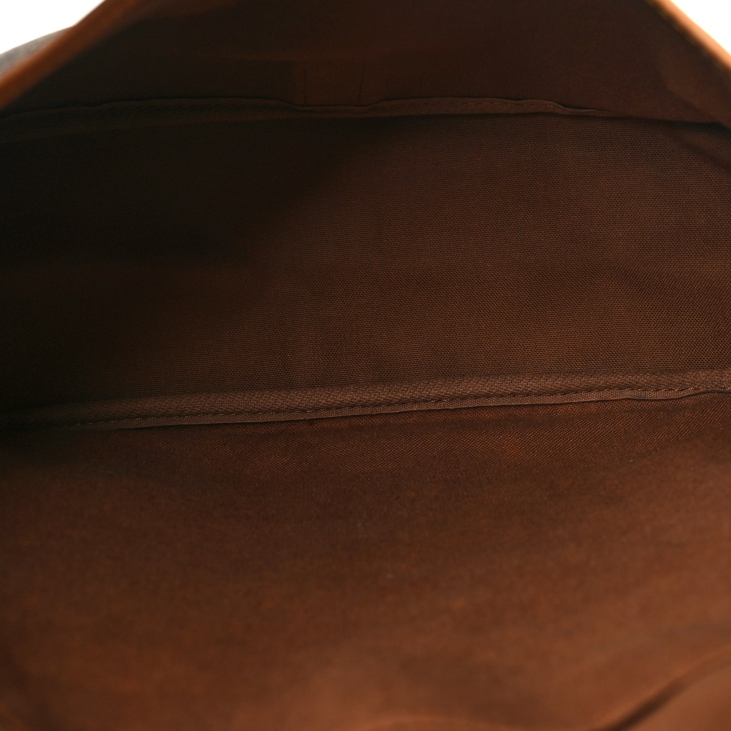 Monogram Saumur 35