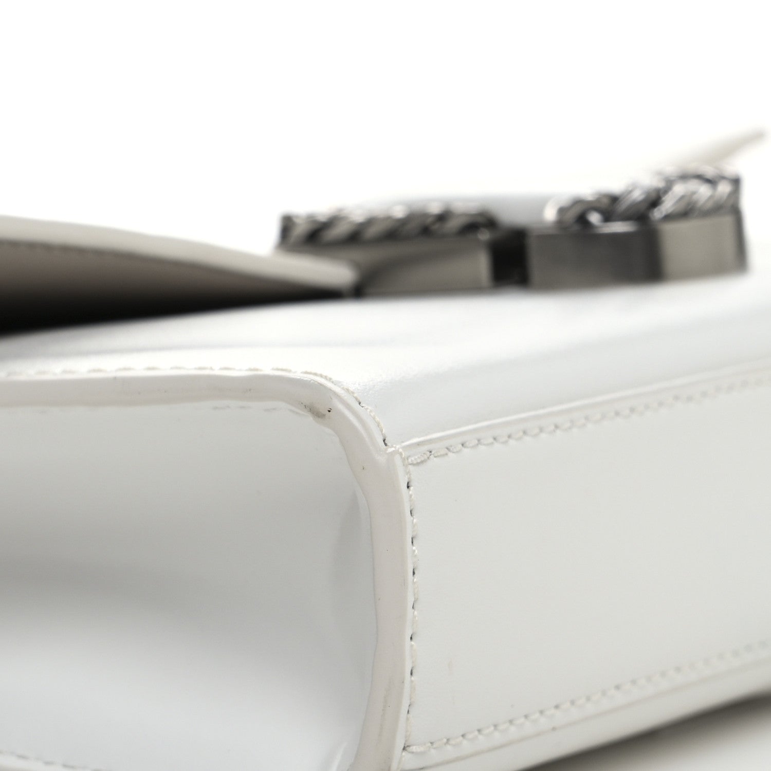 Marc Jacobs Calfskin Saint Marc Chain Wallet White 9 of 10
