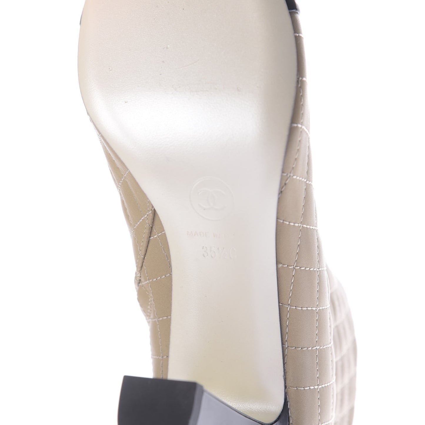 Calfskin Quilted Patent Short Boots 35.5 Beige Black