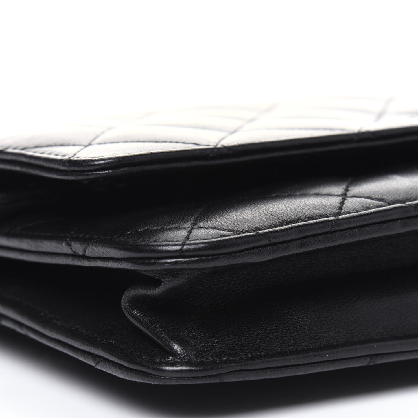 Lambskin Quilted Wallet On Chain WOC Black