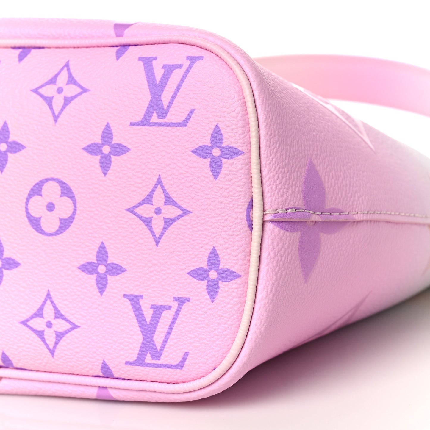Monogram Giant Spring In The City Marshmallow Hobo PM Sunrise Pastel