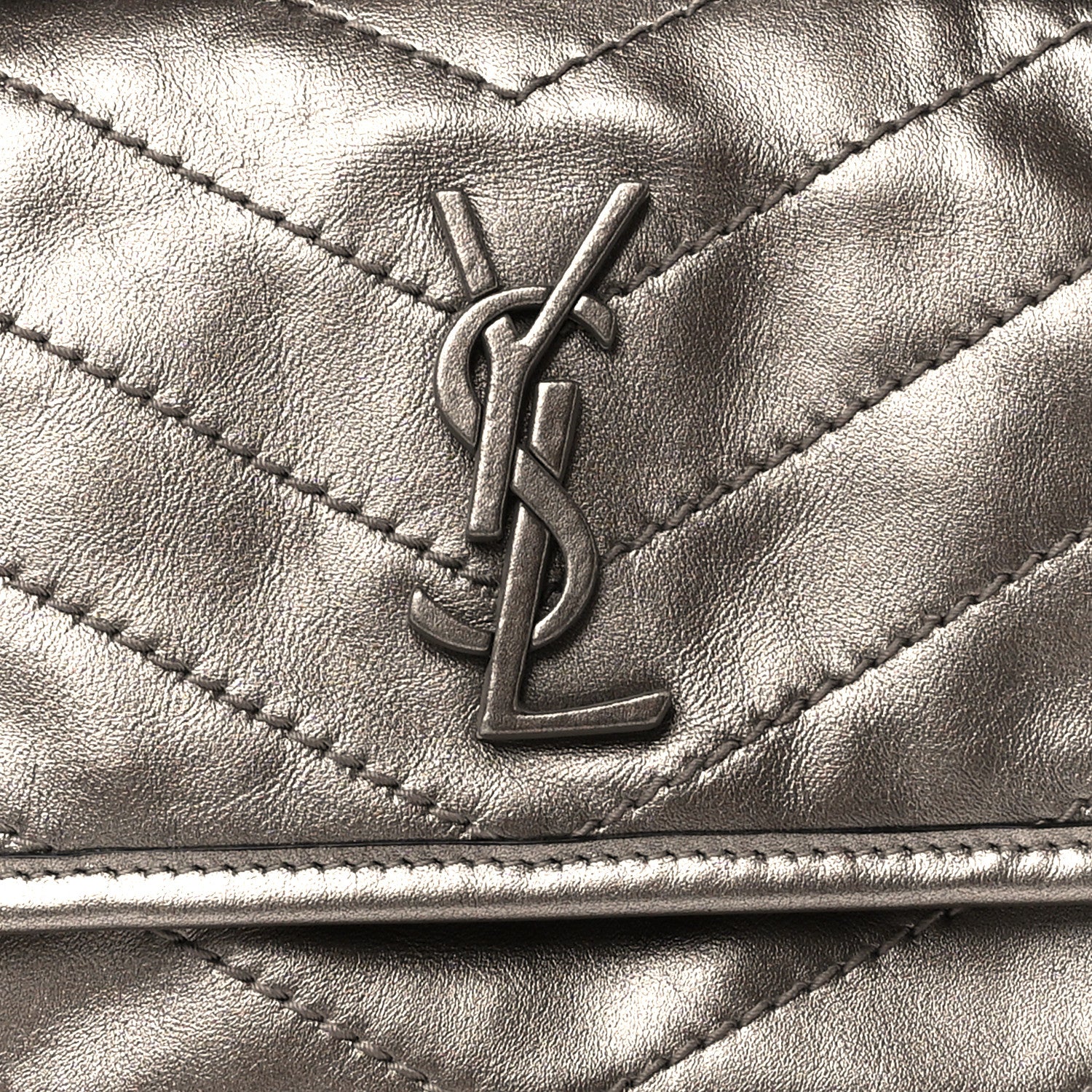 Saint Laurent Crinkled Calfskin Matelasse Monogram Baby Niki Chain Satchel Platinum 9 of 11