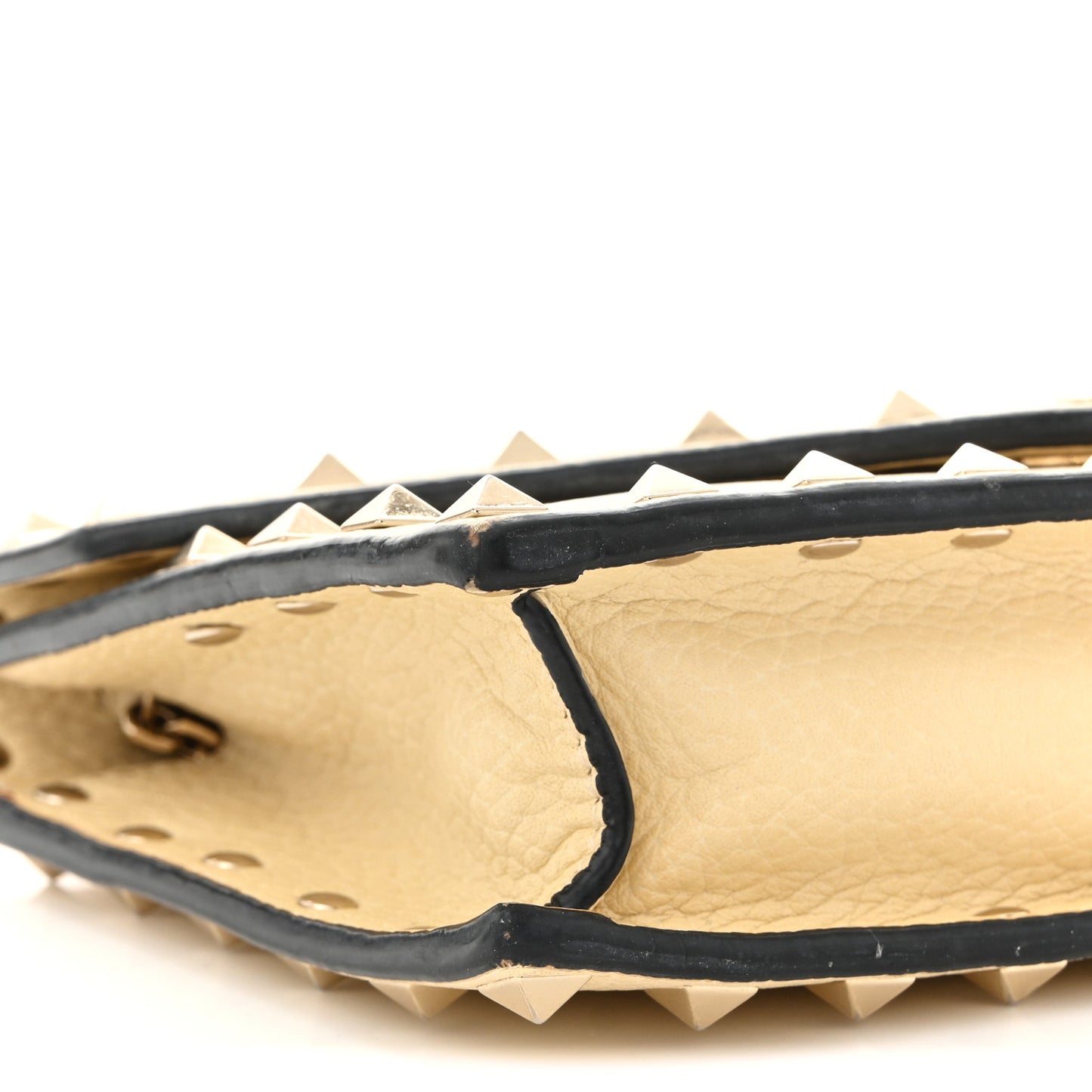 Vitello Rockstud Envelope Wallet on Chain Ivory