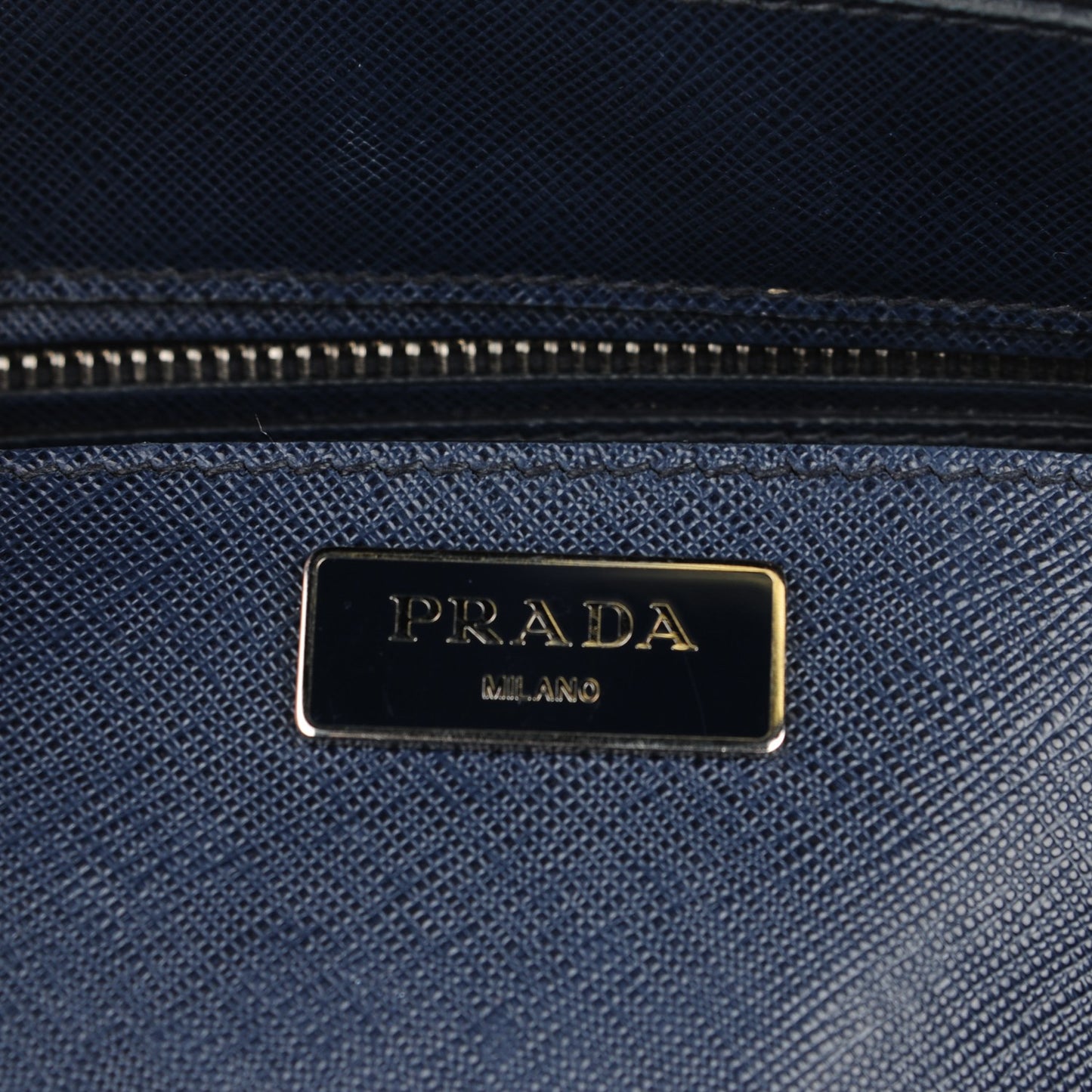 Saffiano Medium Galleria Double Zip Tote Baltico