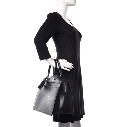 Louis Vuitton Epi Riviera Black 2 of 10