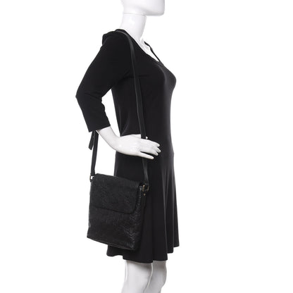 Gucci Guccissima Small Flap Messenger Bag Black 2 of 10