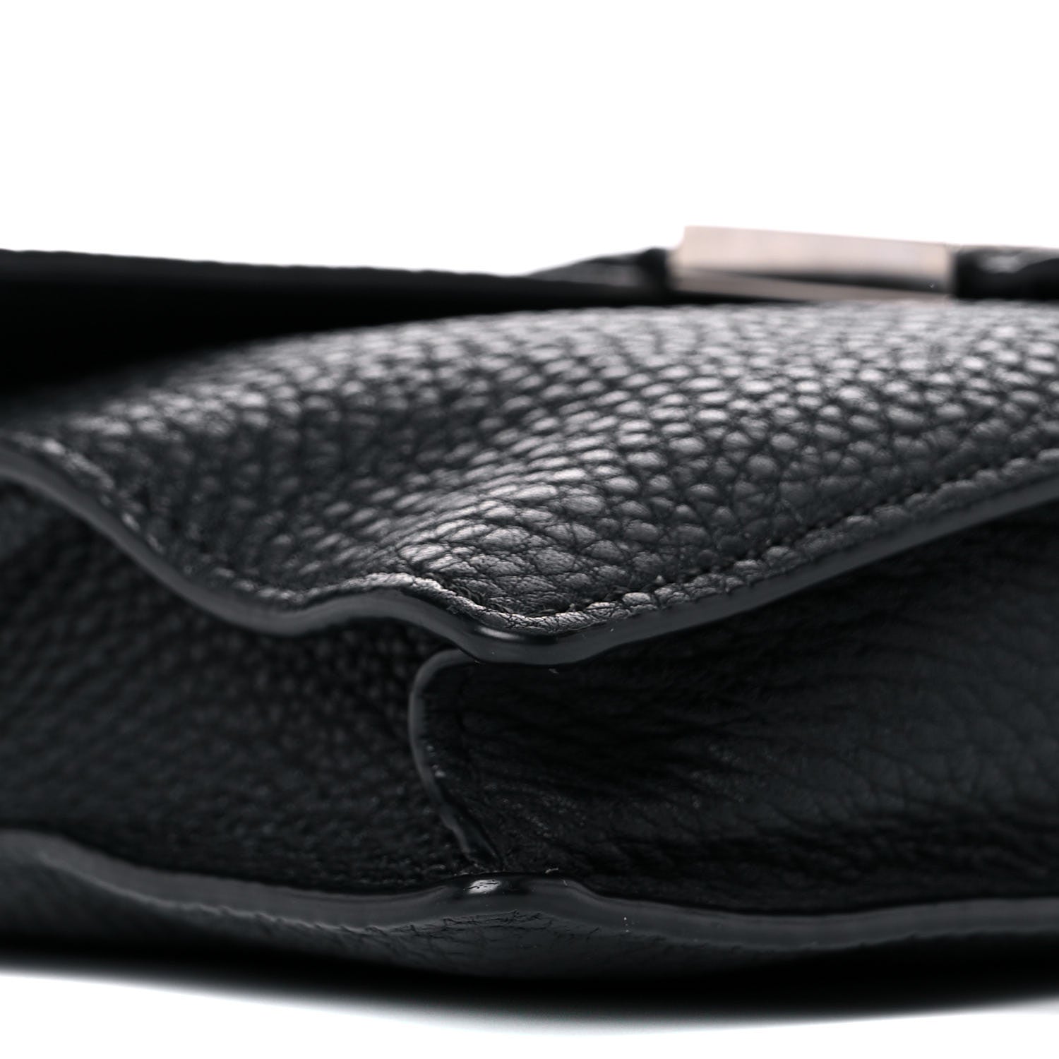 Fendi Cuoio Romano Selleria Medium Flat Baguette Black 9 of 12