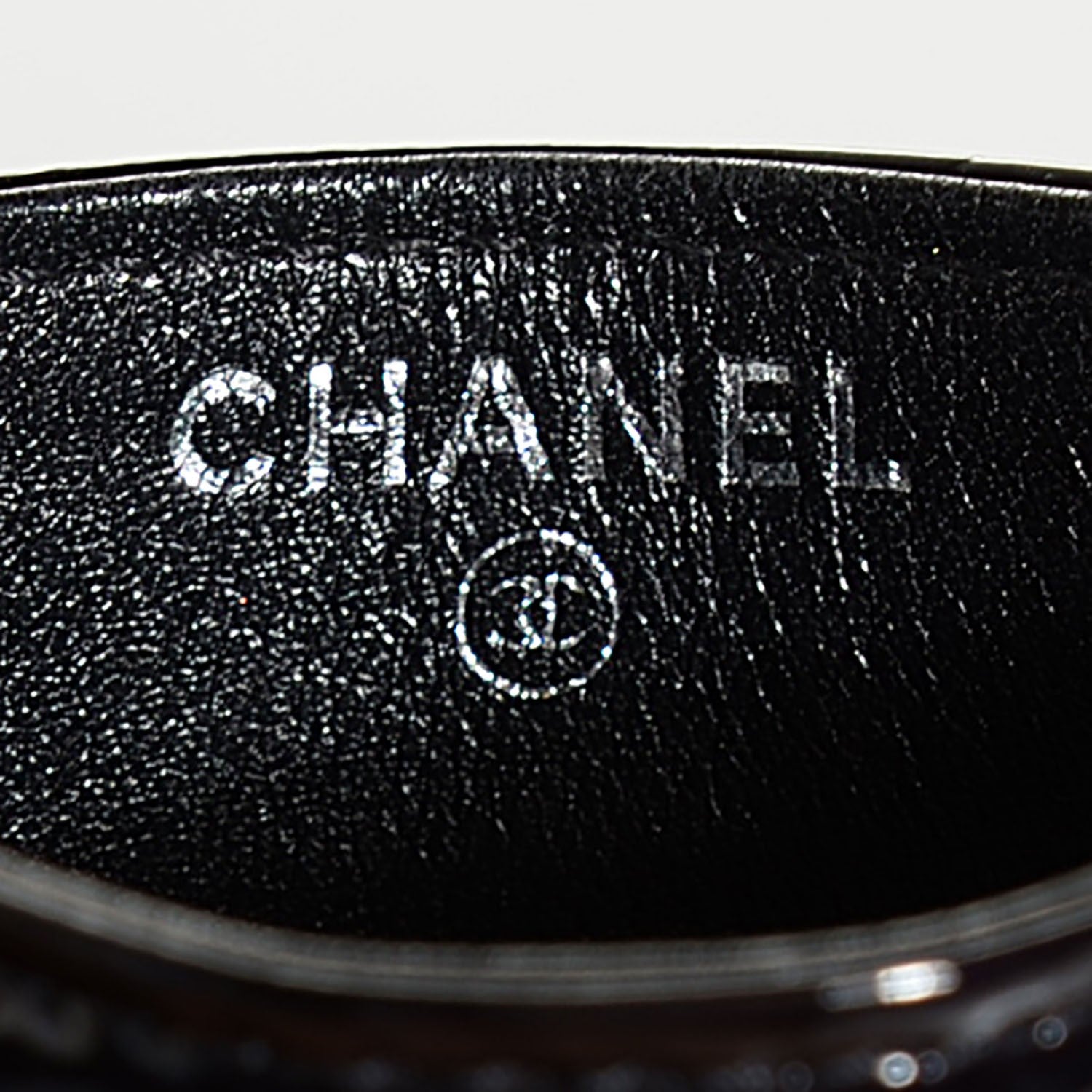 Chanel Patent CC Card Holder Black 5 of 8