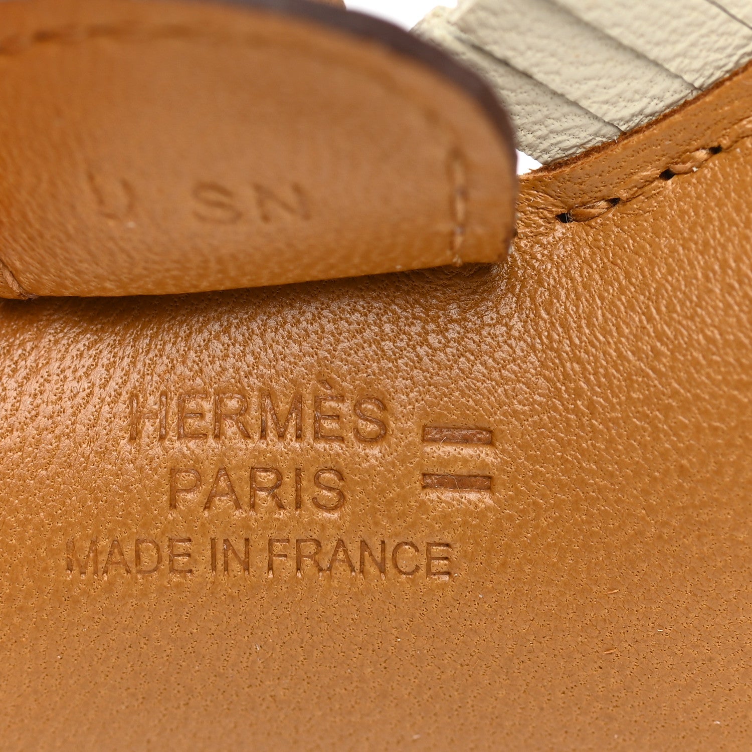 Hermes Milo Lambskin Lizard Touch Grigri Rodeo Horse Bag Charm PM Sesame Craie Desert 3 of 5