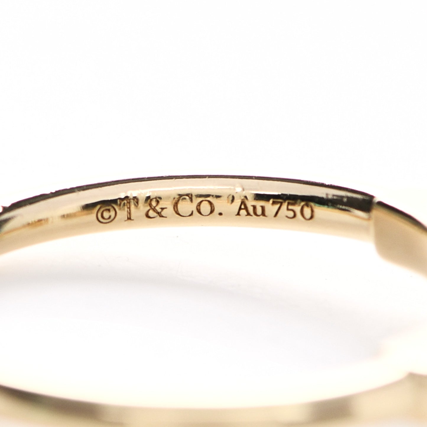 18K Yellow Gold T Wire Ring 52 6