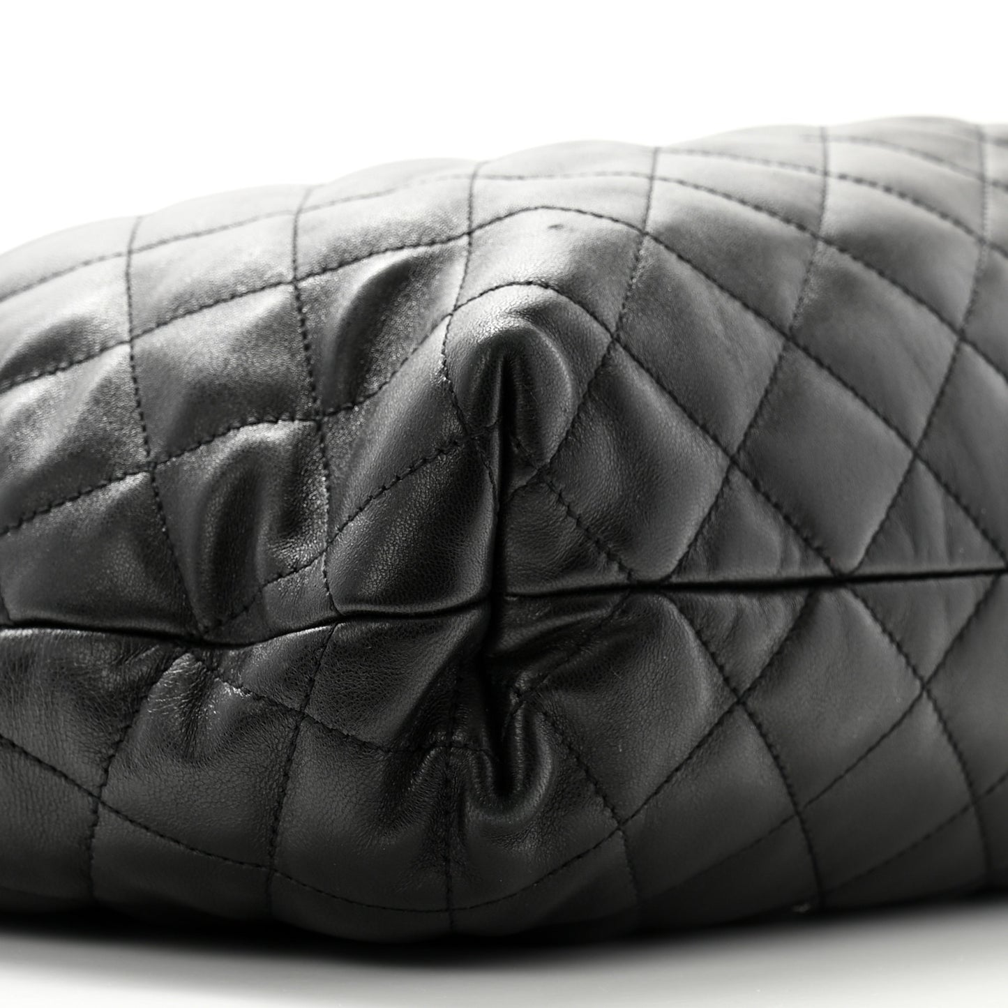 Lambskin Quilted Maxi Icare Shopping Tote Black