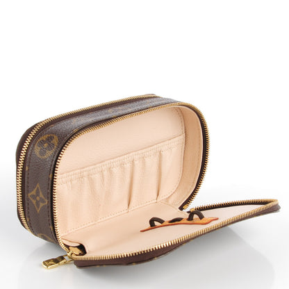 Louis Vuitton Monogram Trousse Blush PM 6 of 8