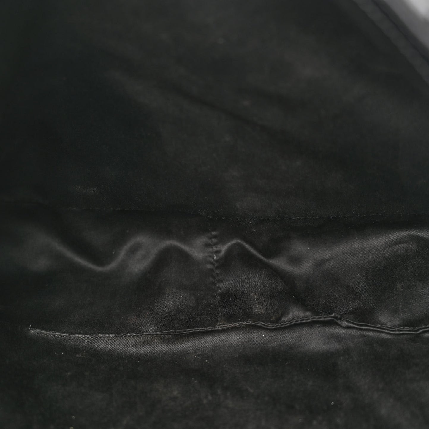 Glazed Calfskin Twisted Maxi Flap Black