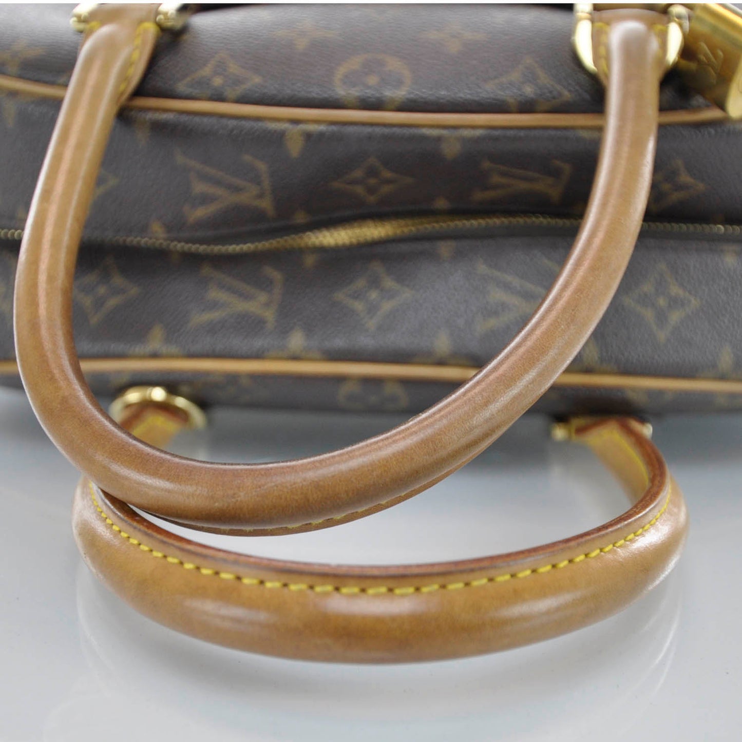 Monogram Nolita