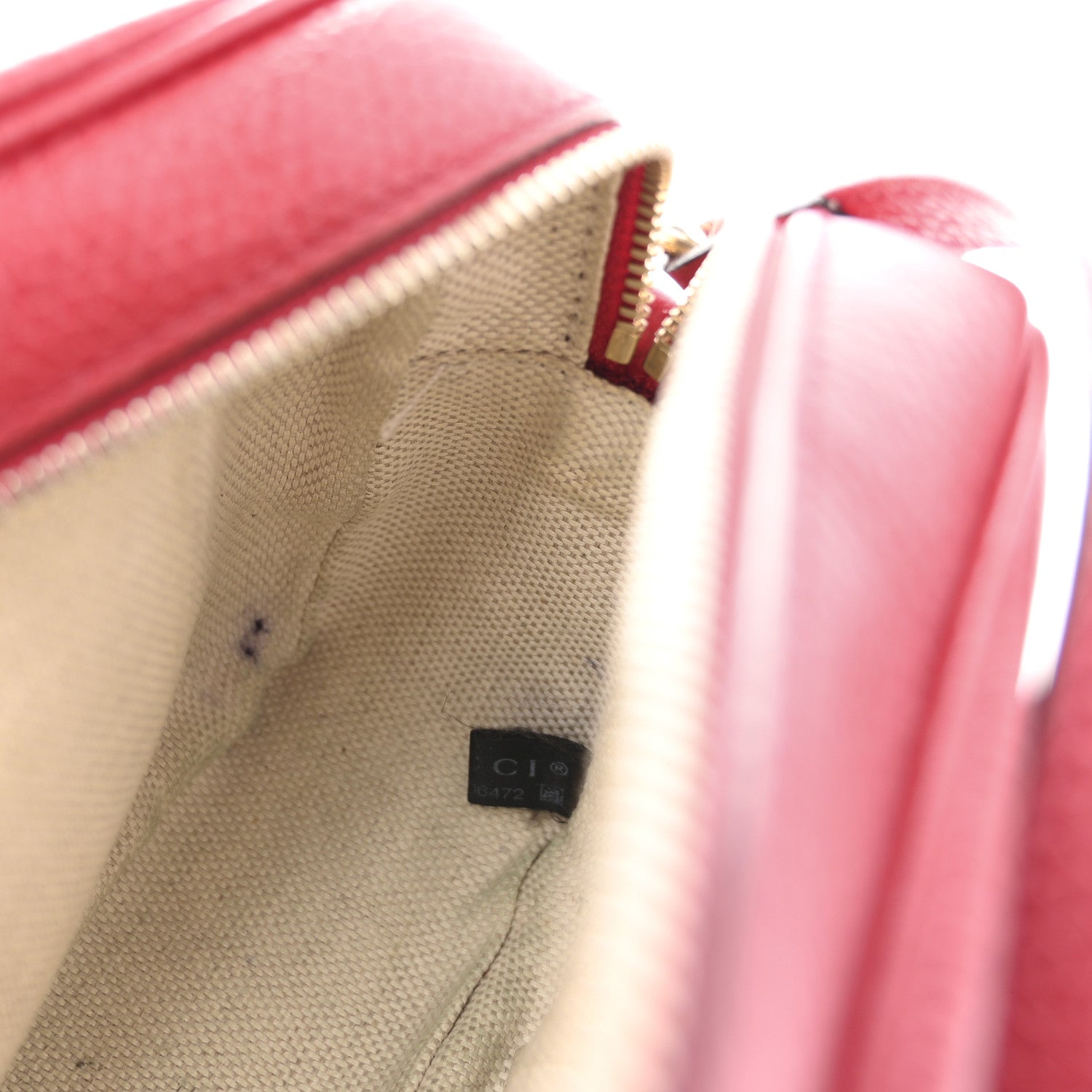 Gucci Pebbled Calfskin Small Soho Disco Bag Tabasco Red 11 of 15