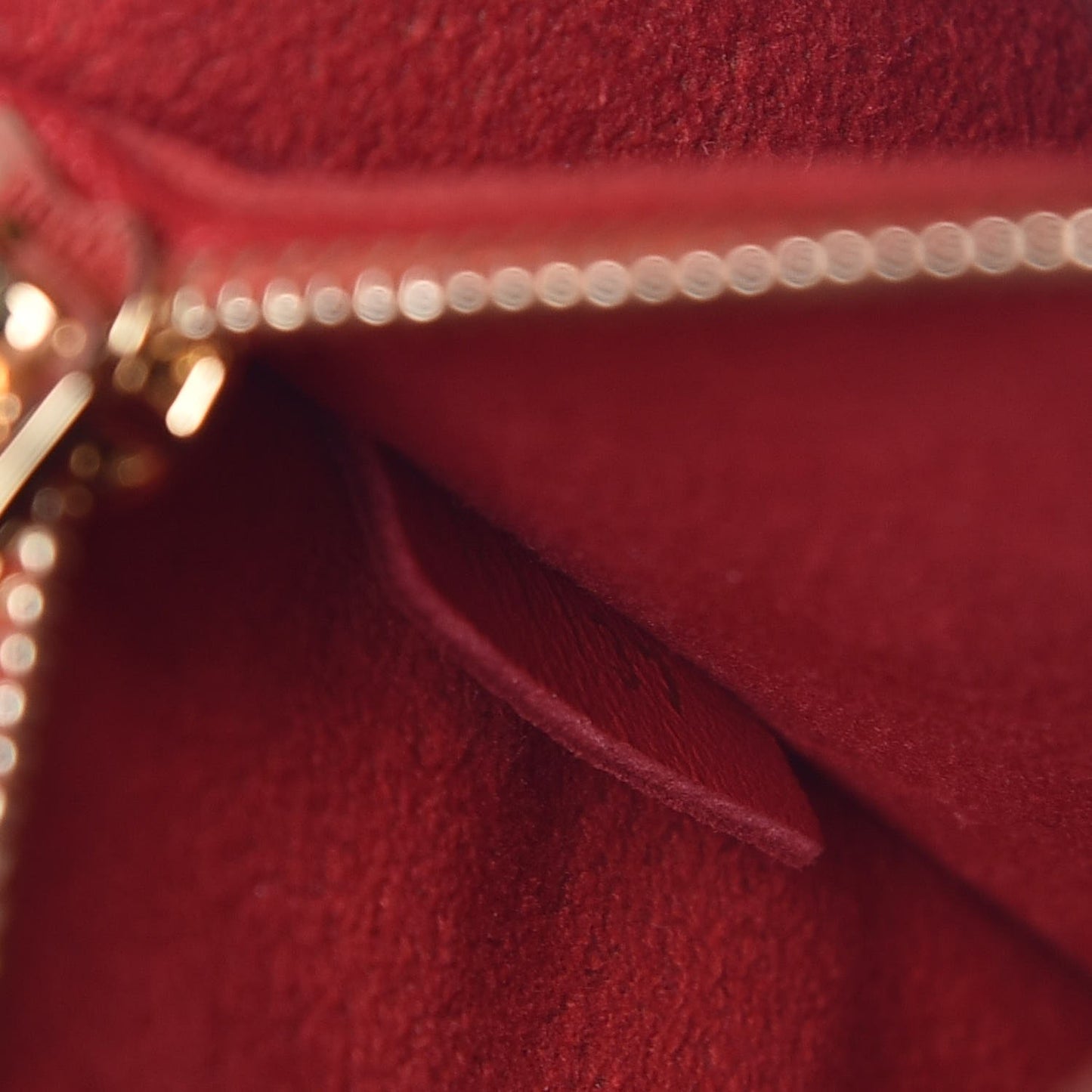 Calfskin Monogram Double V Rubis