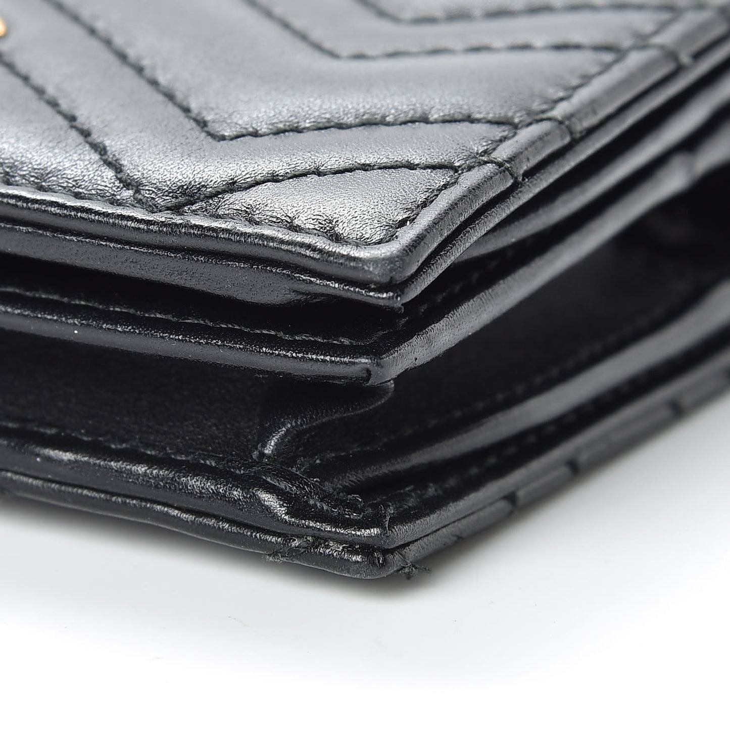 Calfskin Matelasse GG Marmont Card Case Wallet Black