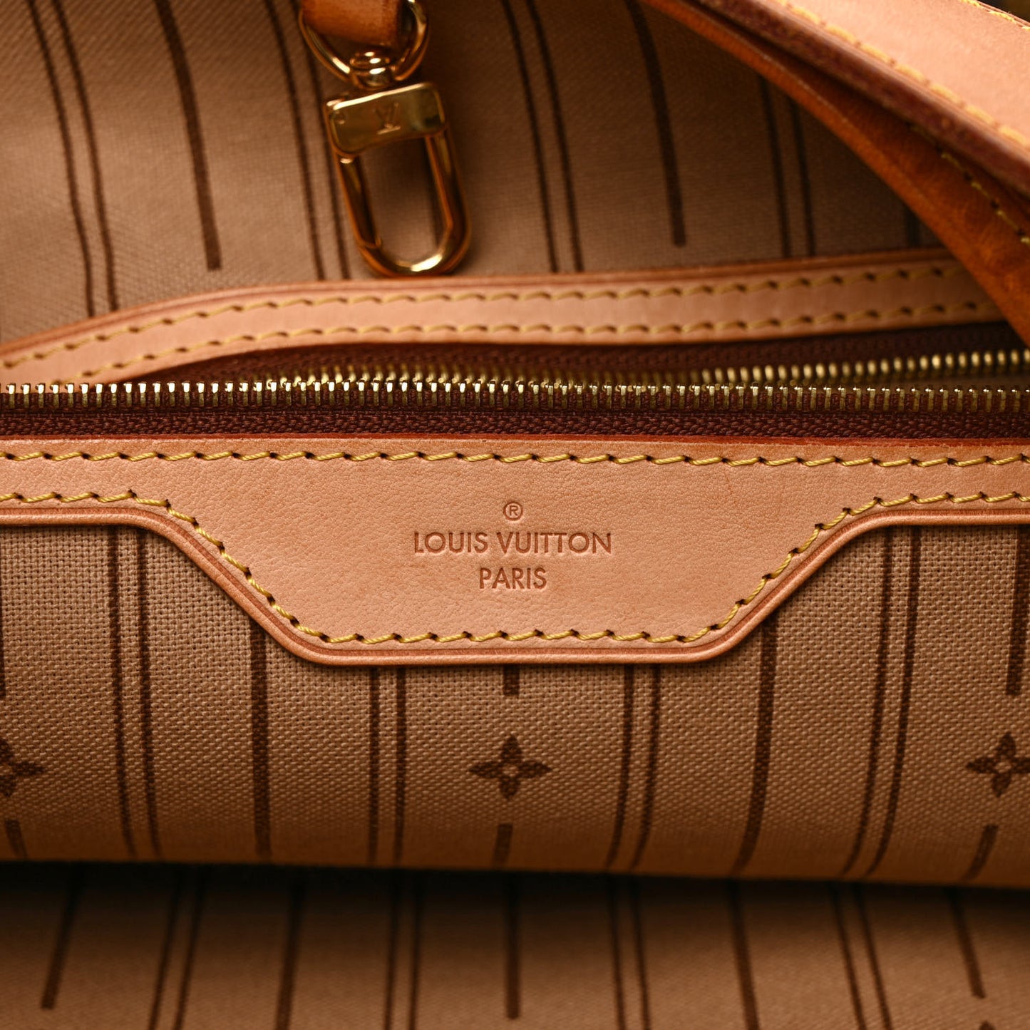 Monogram Delightful GM