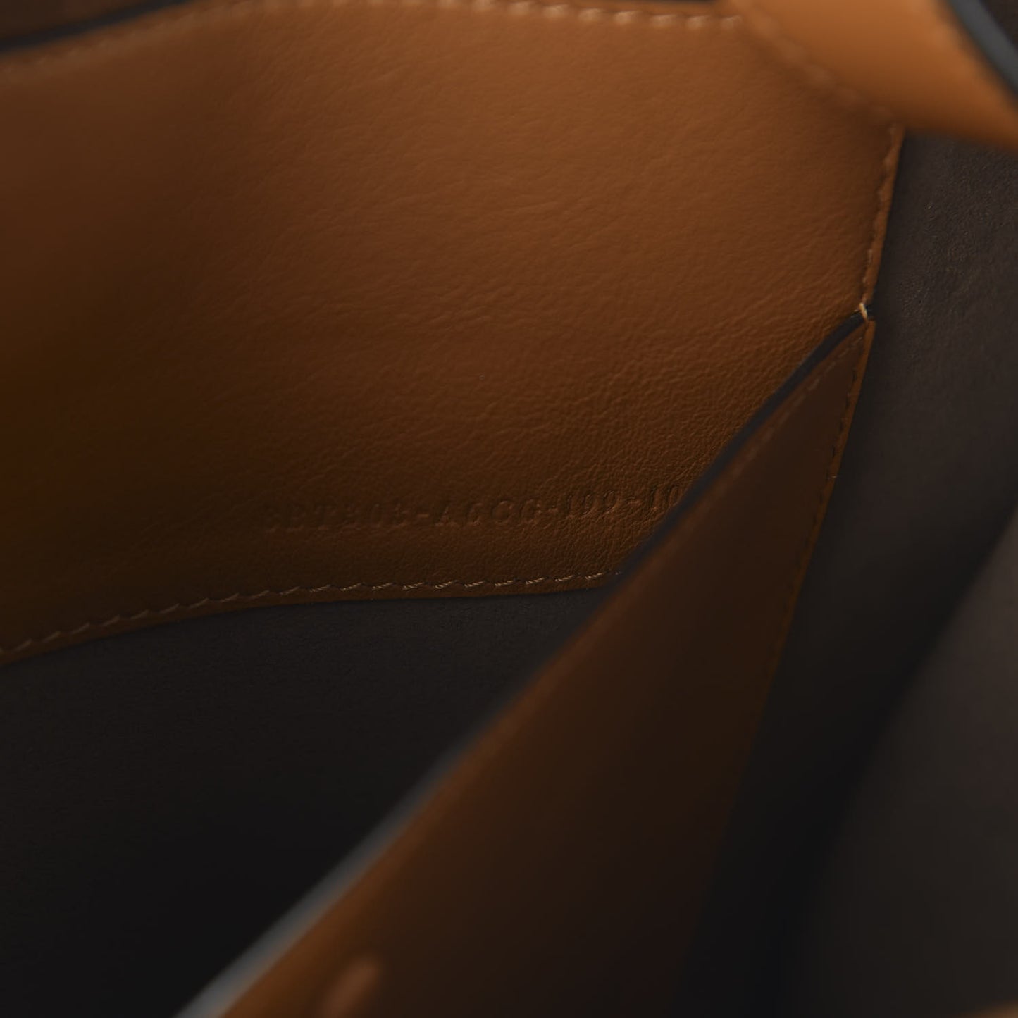 Vitello Grace Suede Flip Tote Nocciola Marrone