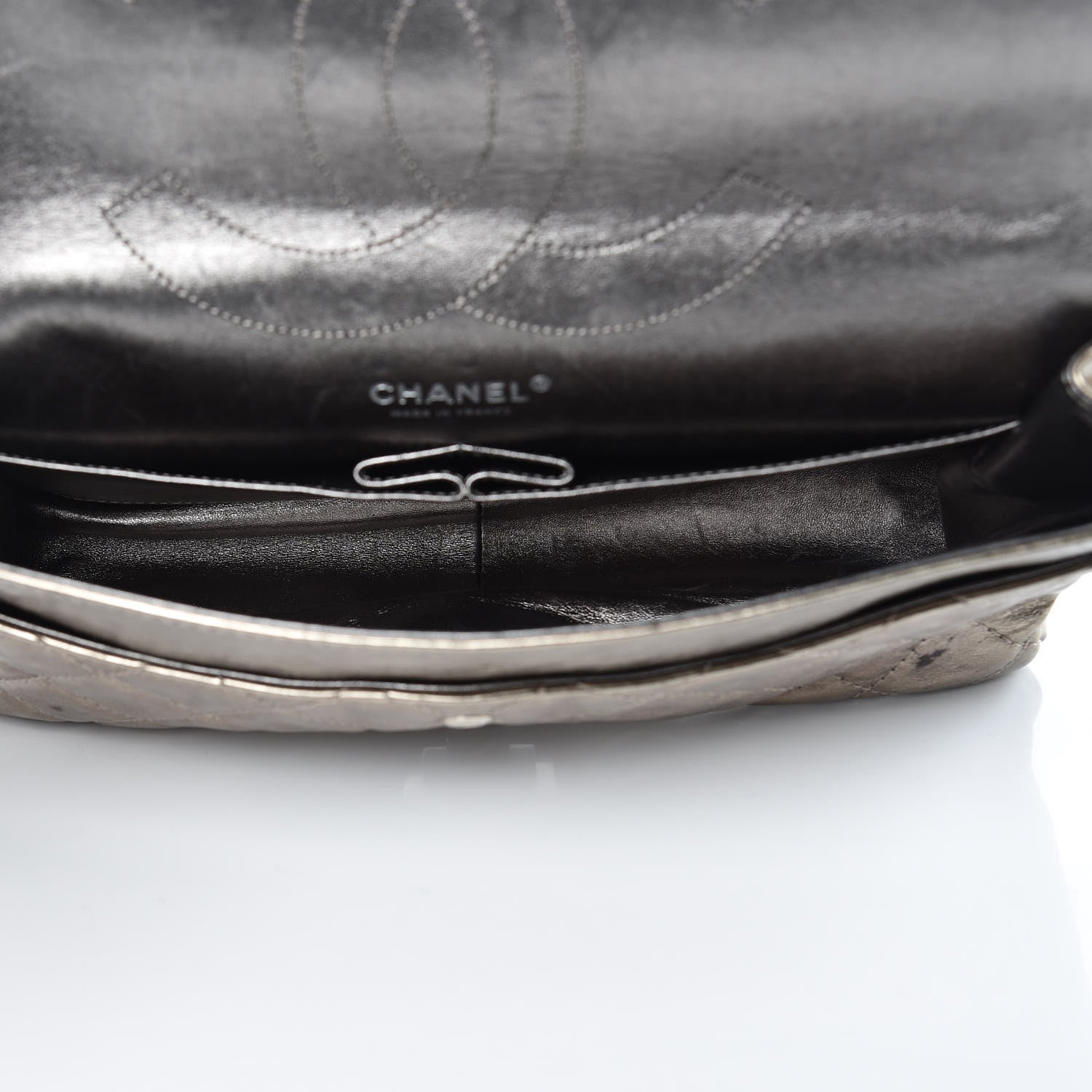 Chanel Metallic Aged Calfskin Quilted 2.55 Reissue 227 Flap Gold 5 of 17