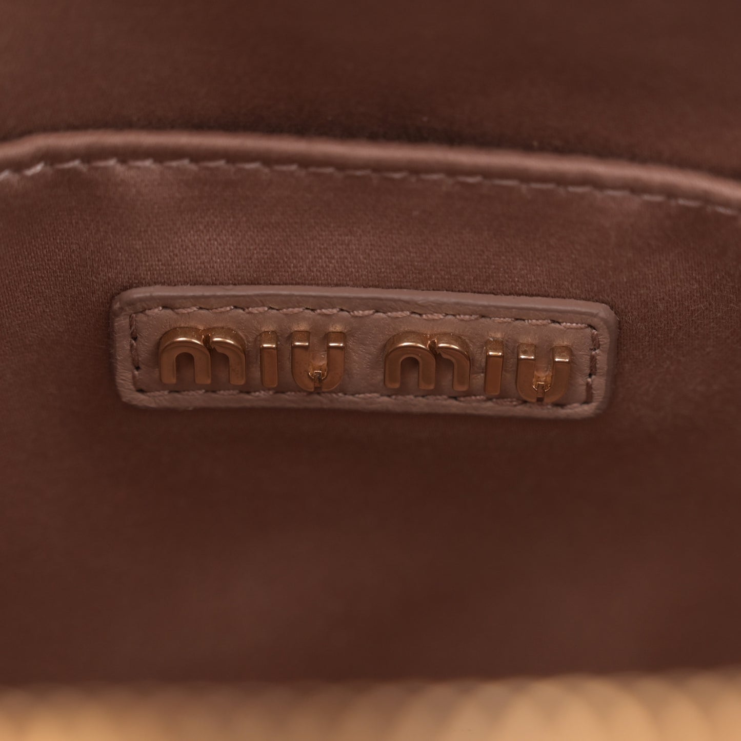 Nappa Matelasse Wander Large Hobo Cammeo