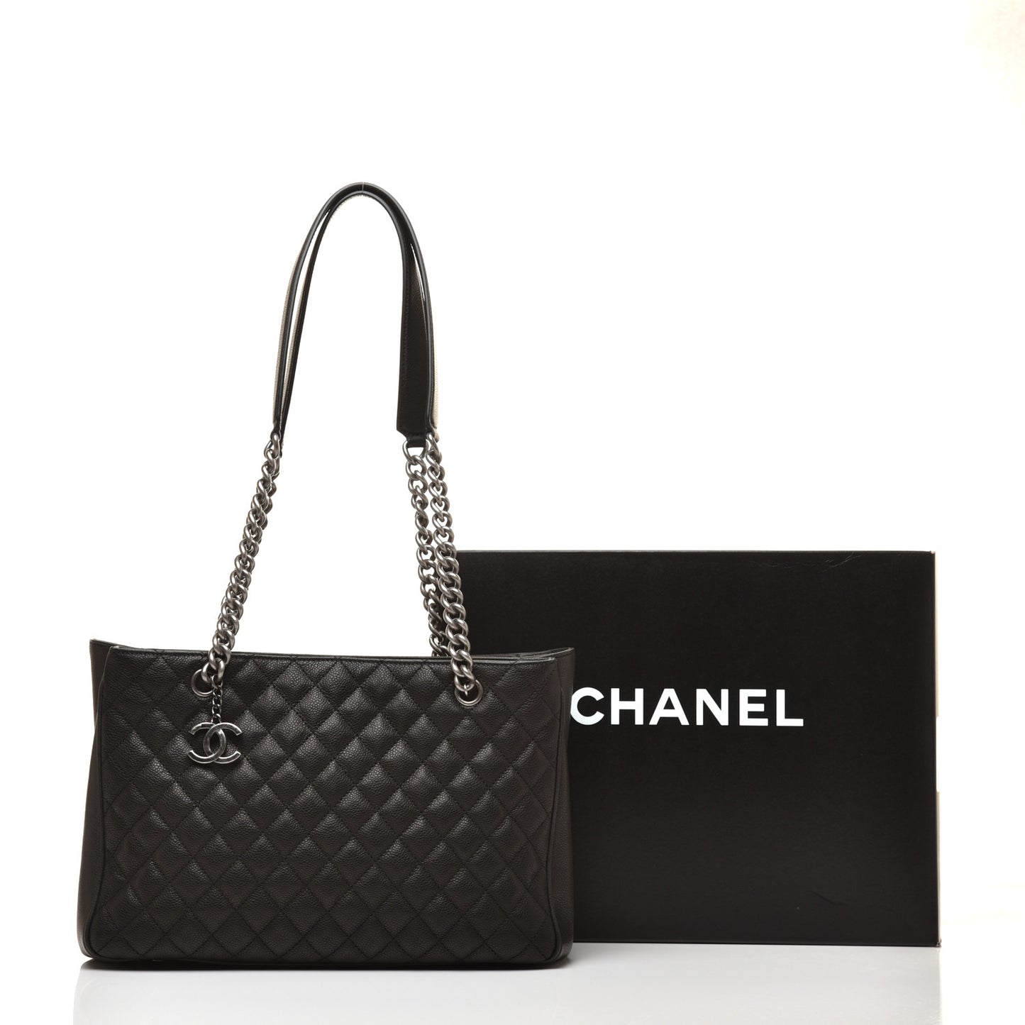 Caviar Quilted Medium Rock In Rome Tote Black
