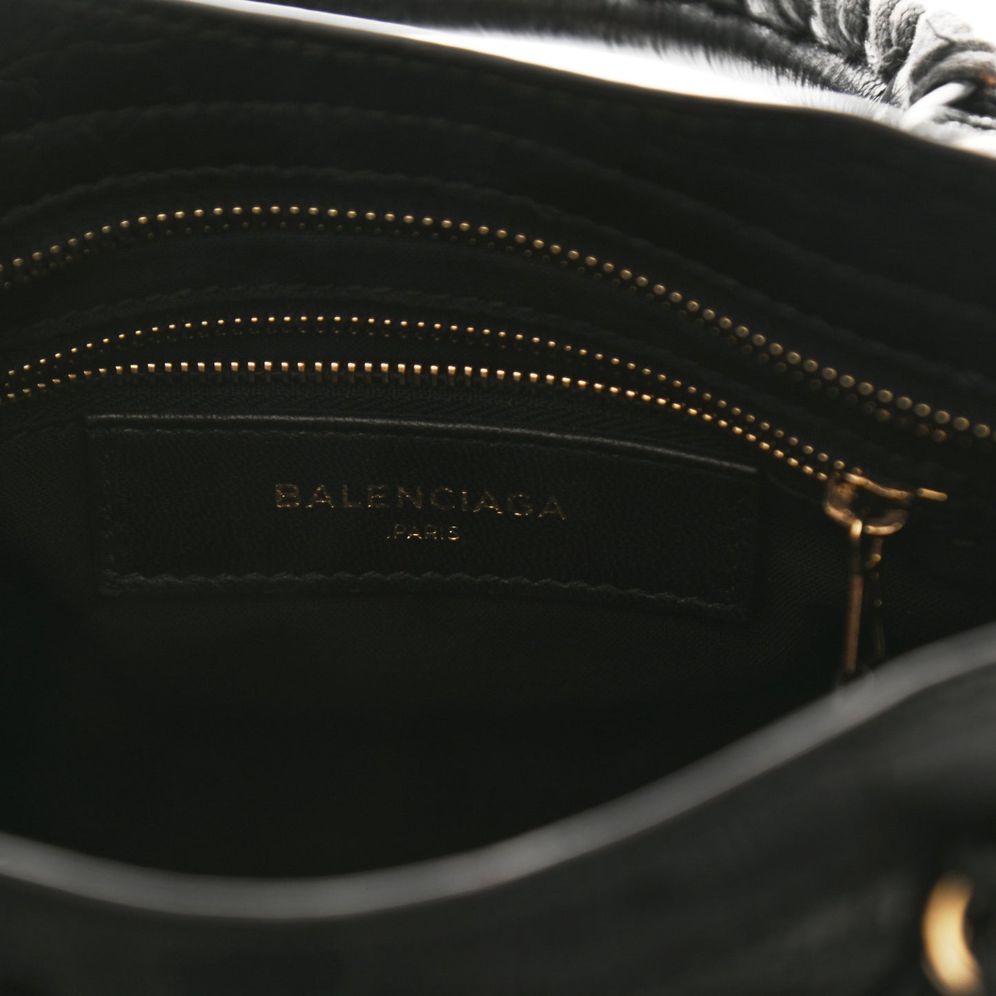 Calfskin Crocodile Embossed Giant 12 Gold Hardware Mini City Black