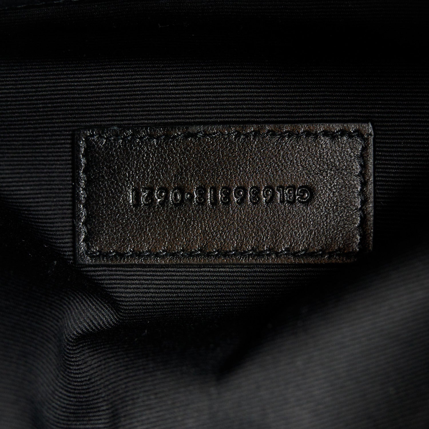 Saint Laurent Grain De Poudre Chevron Monogram Large Bill Pouch Black 7 of 9
