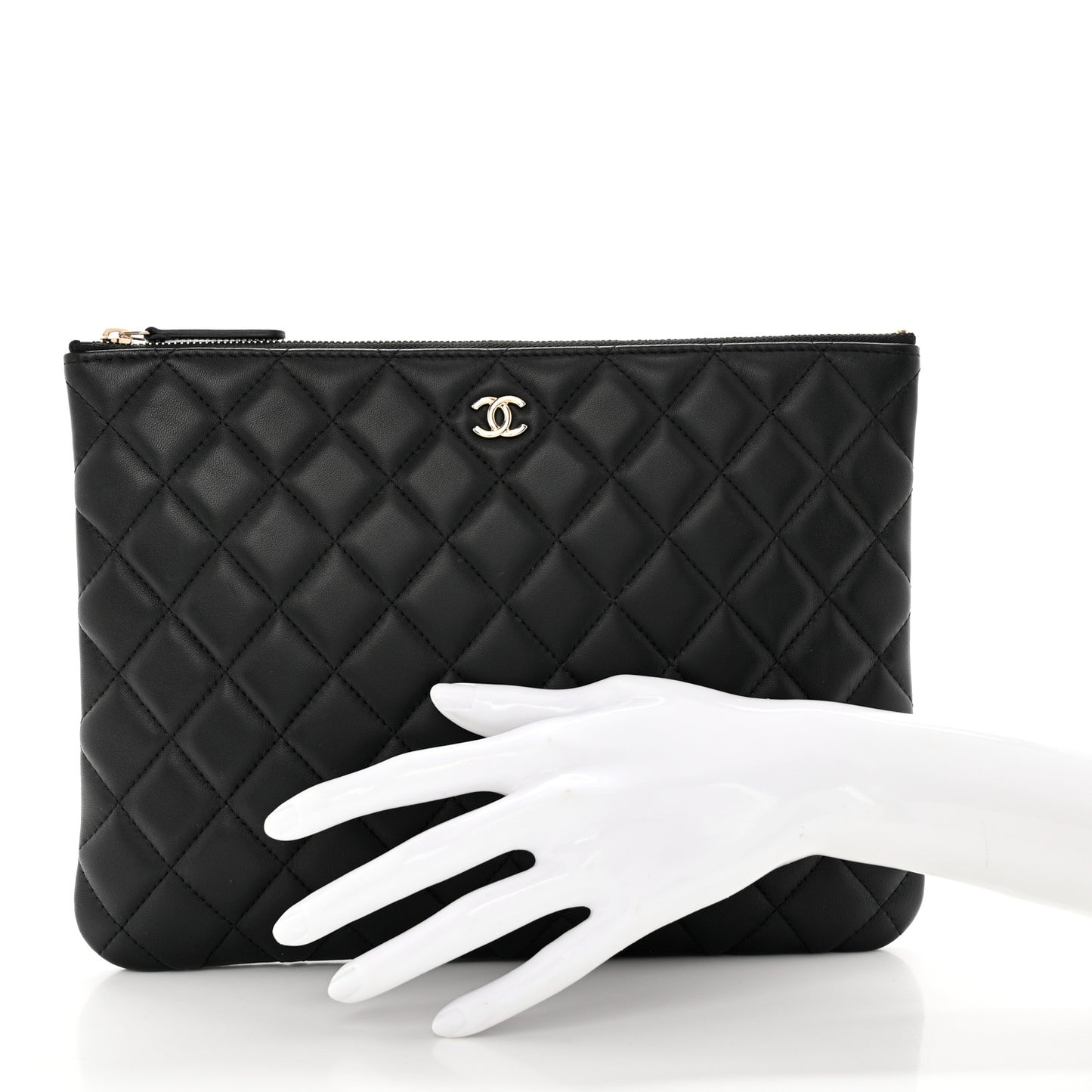 Lambskin Quilted Medium Cosmetic Case Black