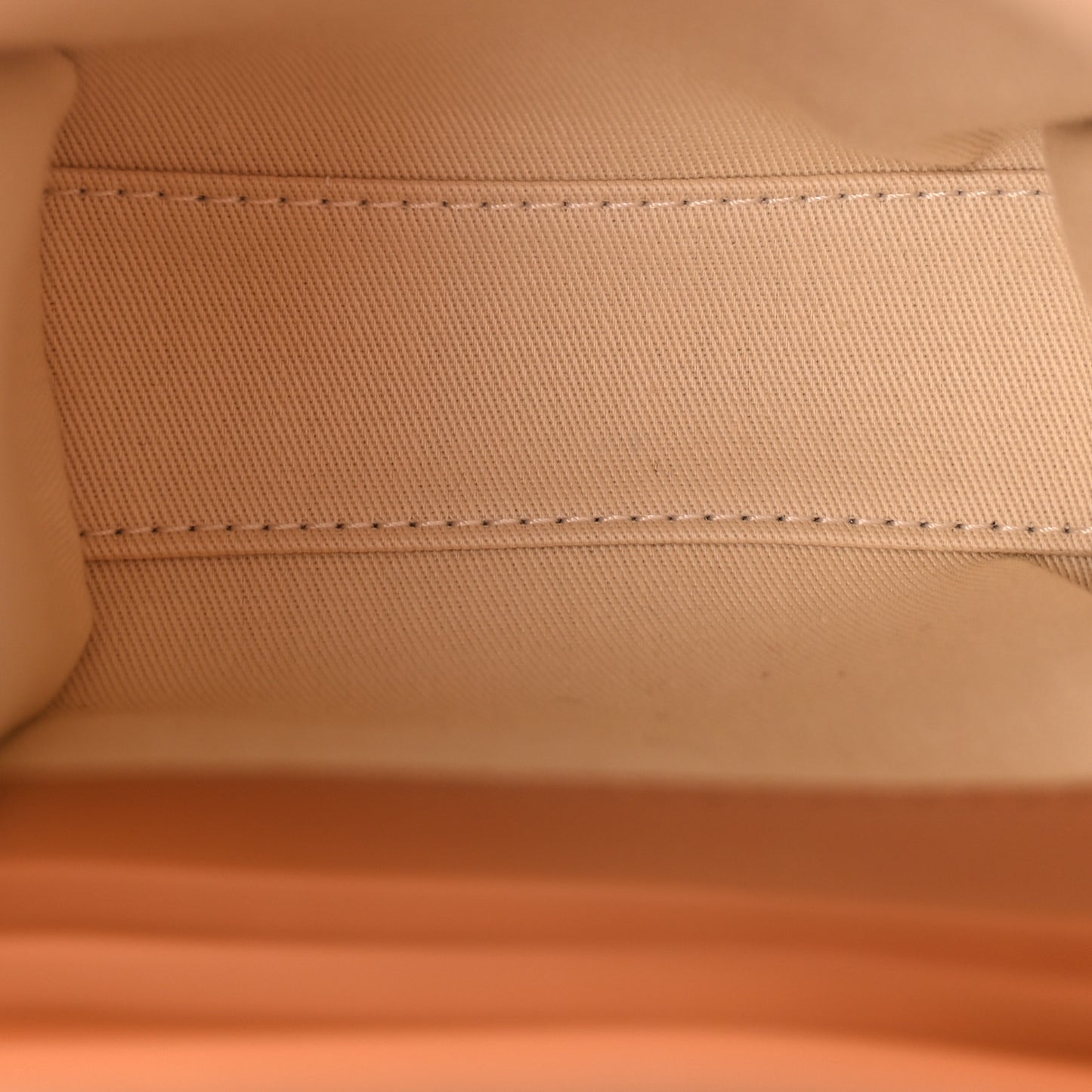 Raffia Calfskin Vlogo Top Handle Bag Naturale Light Brown