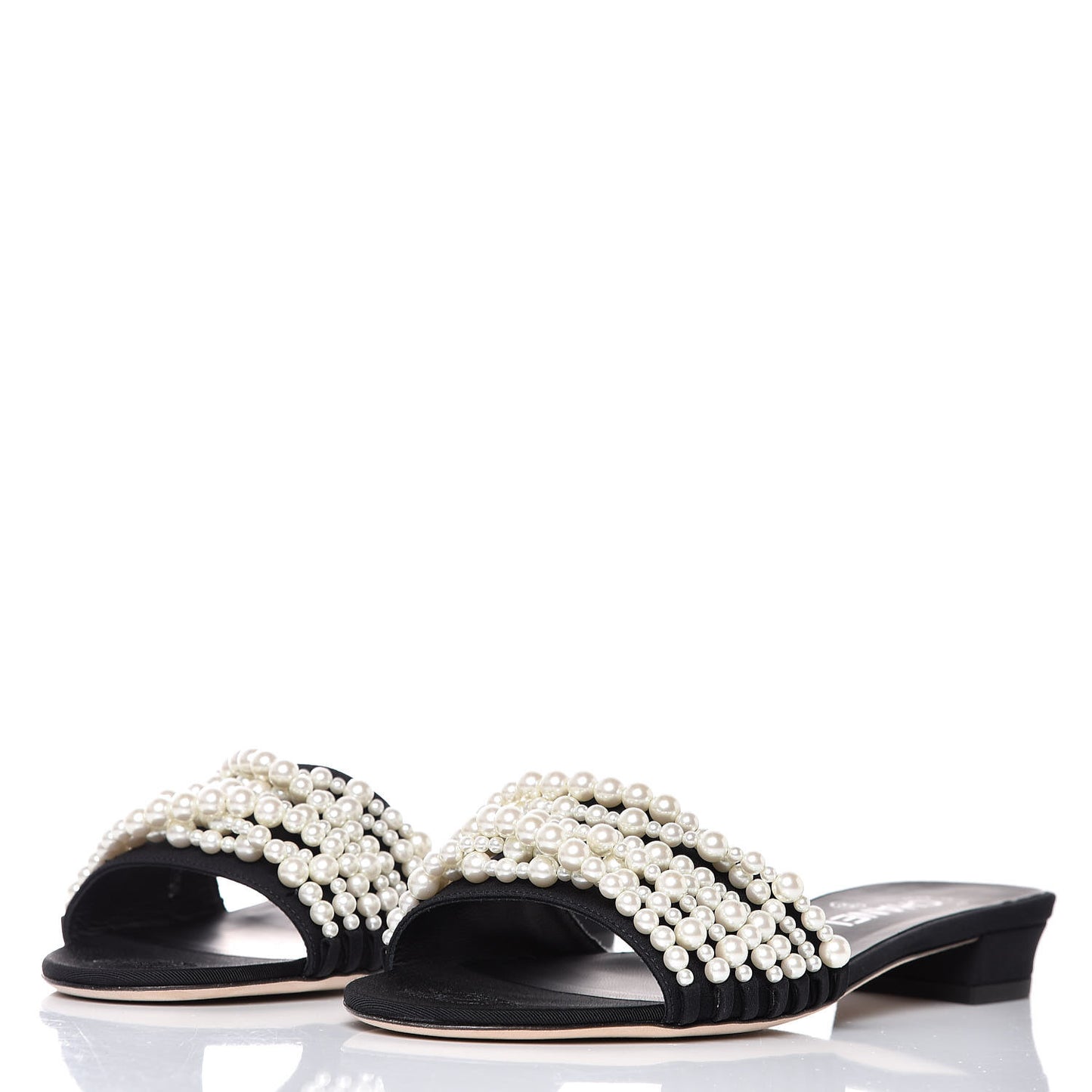 Satin Pearl Flat Sandals 39 Black