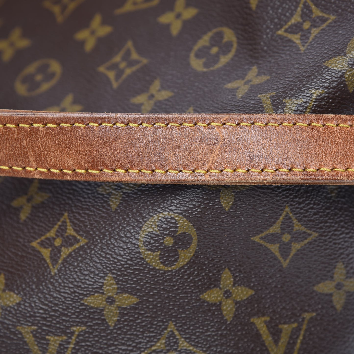 Monogram Noe
