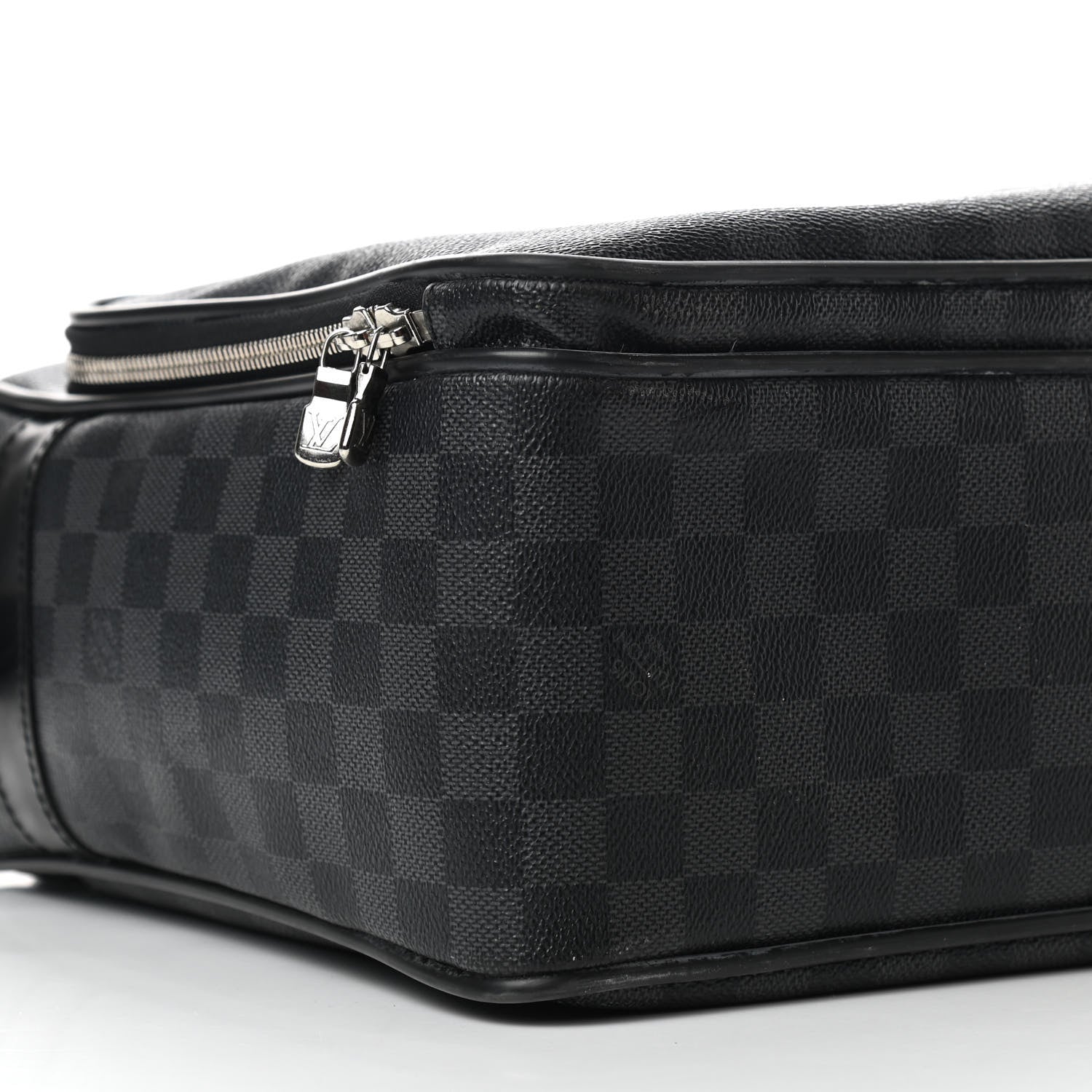 Louis Vuitton Damier Graphite Icare 5 of 11