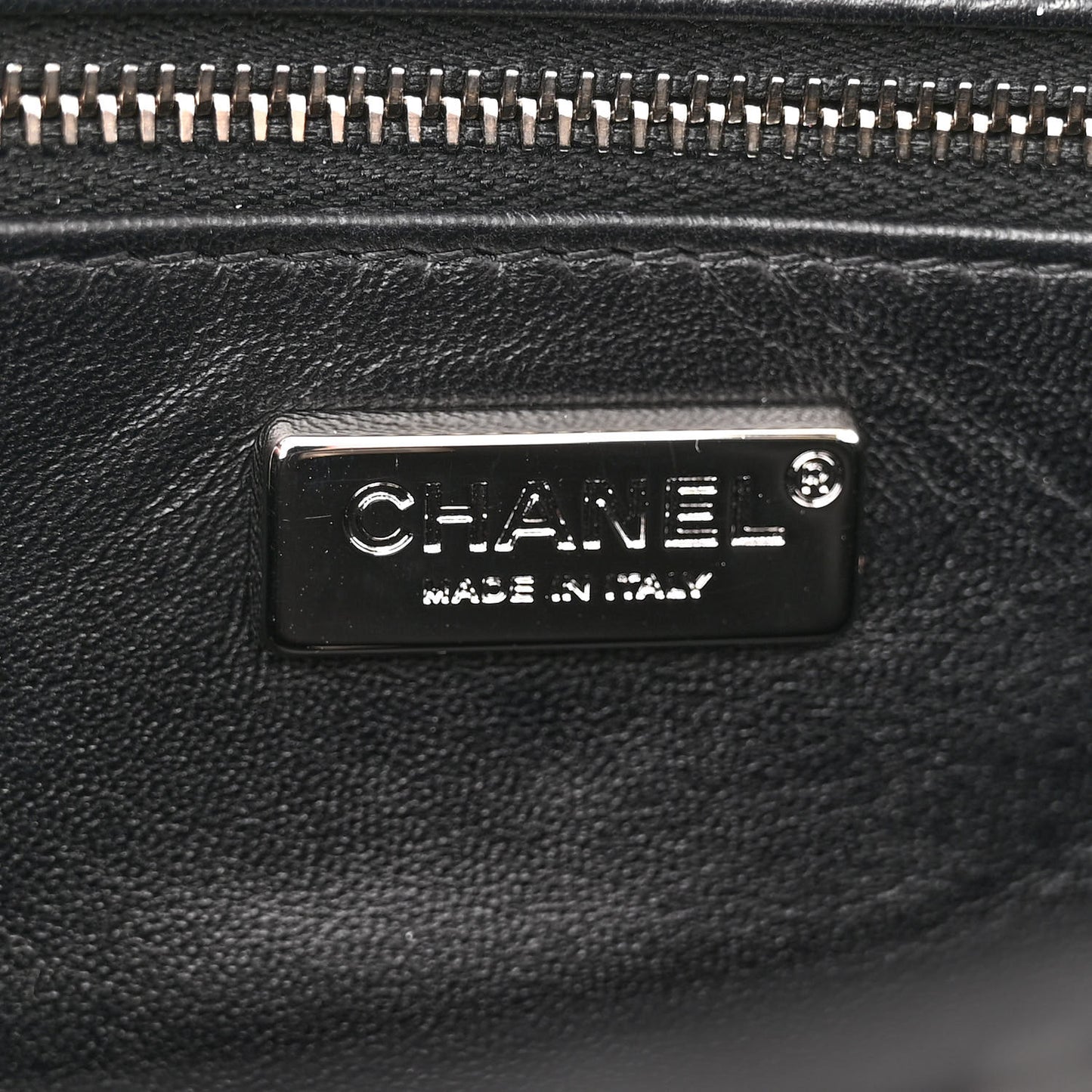 Sequin Embroidered Medium Flap Black White