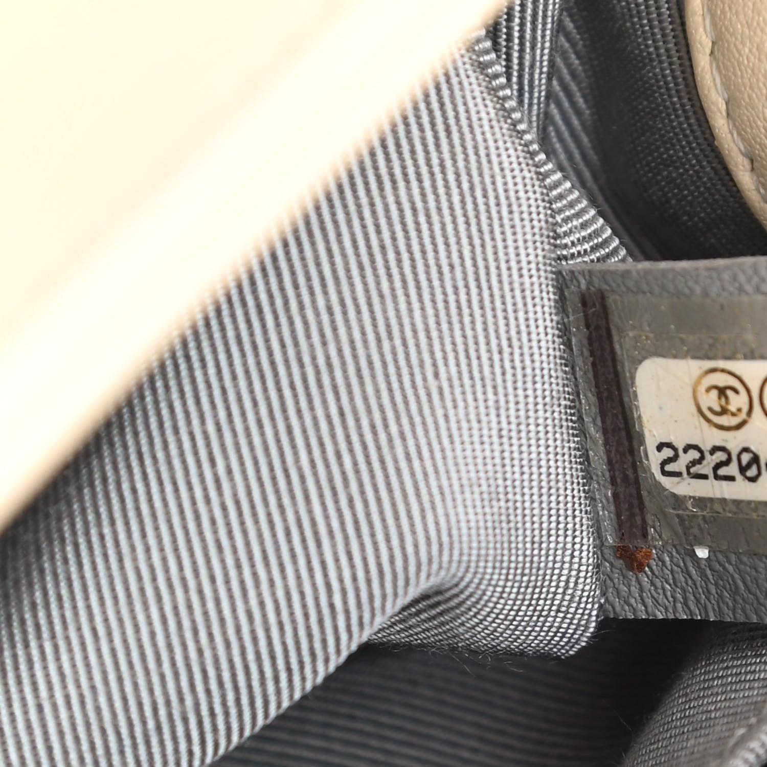 Chanel Calfskin Chevron Quilted Medium Boy Flap Ivory 7 of 11