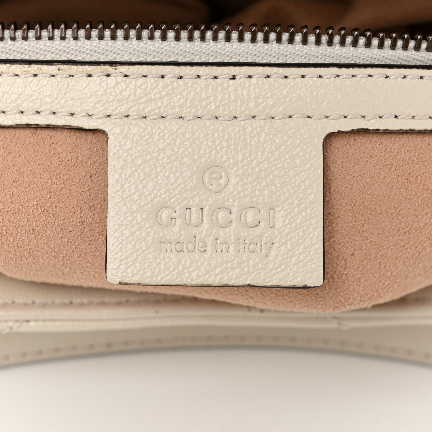 Gucci Vintage Calfskin Matelasse Medium GG Marmont Slim Tote White 6 of 10