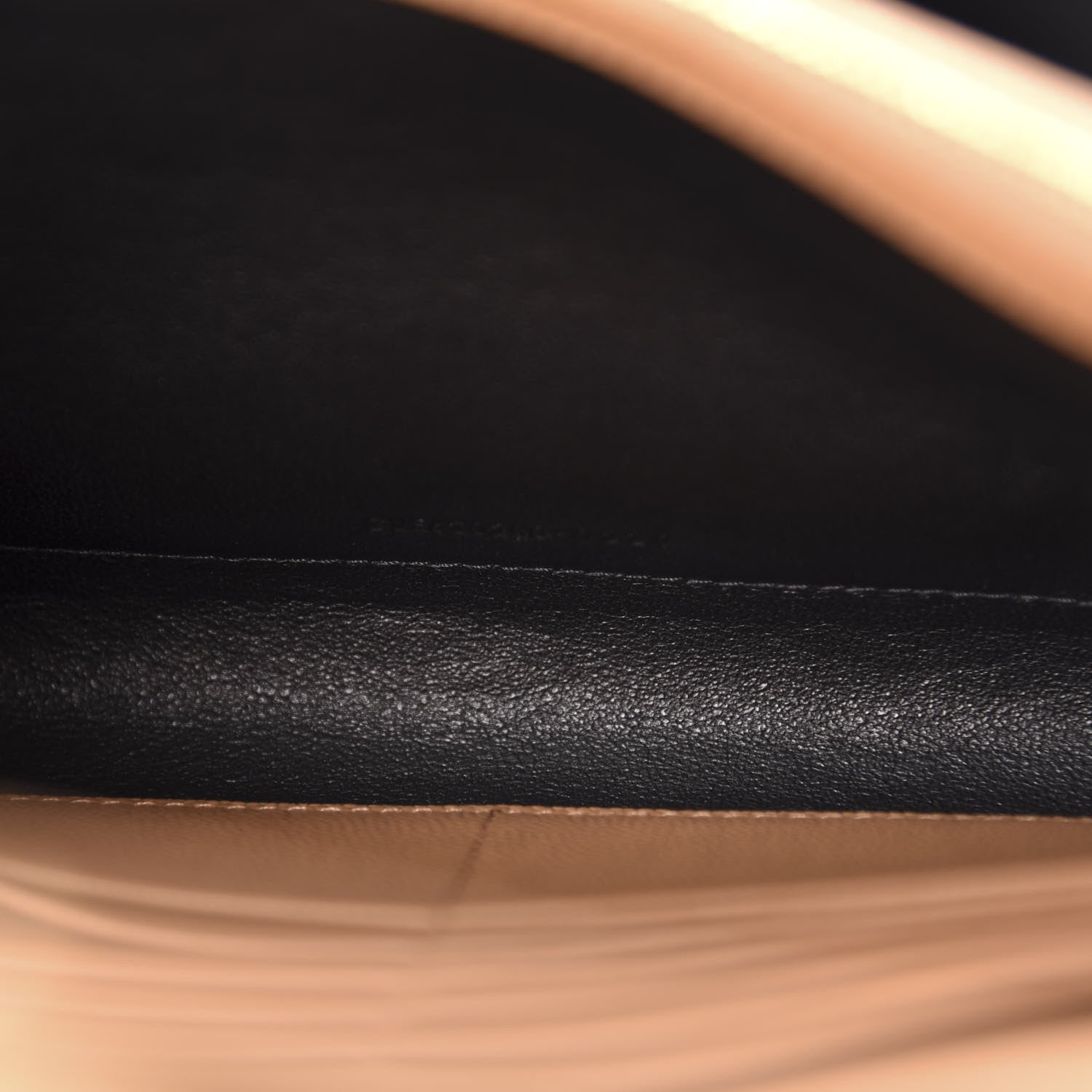 Saint Laurent Grain De Poudre Mixed Matelasse Triquilt Monogram Chain Wallet Dune 9 of 11