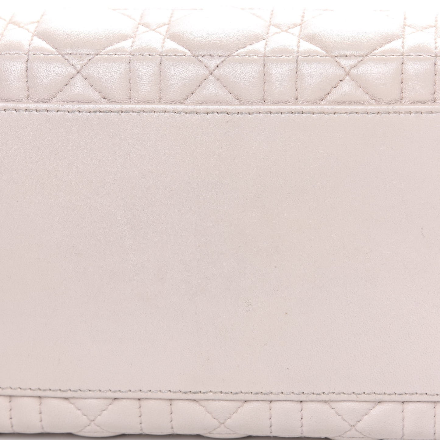 Lambskin Cannage Medium Lady Dior Light Pink
