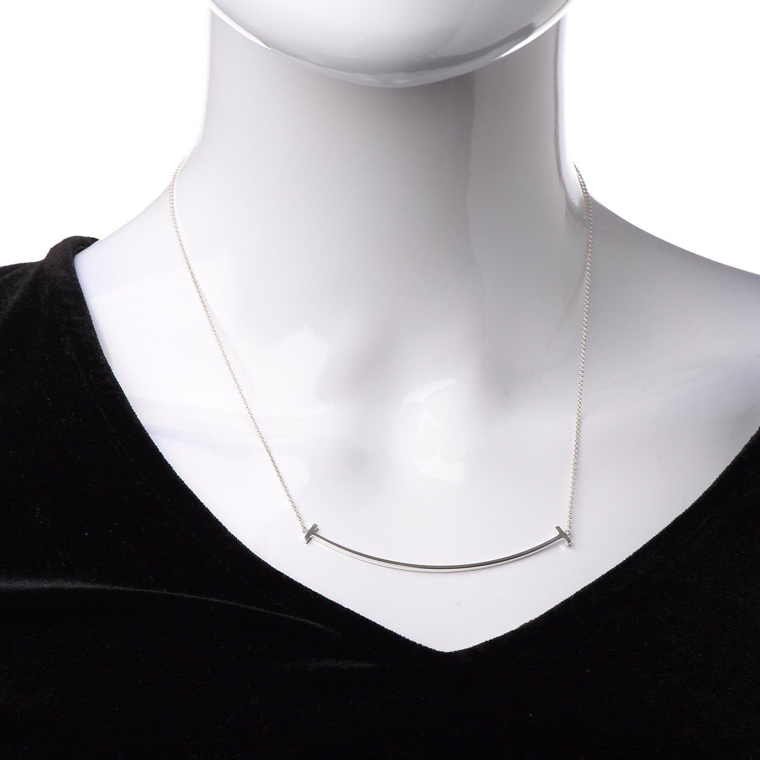 Tiffany Sterling Silver Large T Smile Pendant Necklace 2 of 8