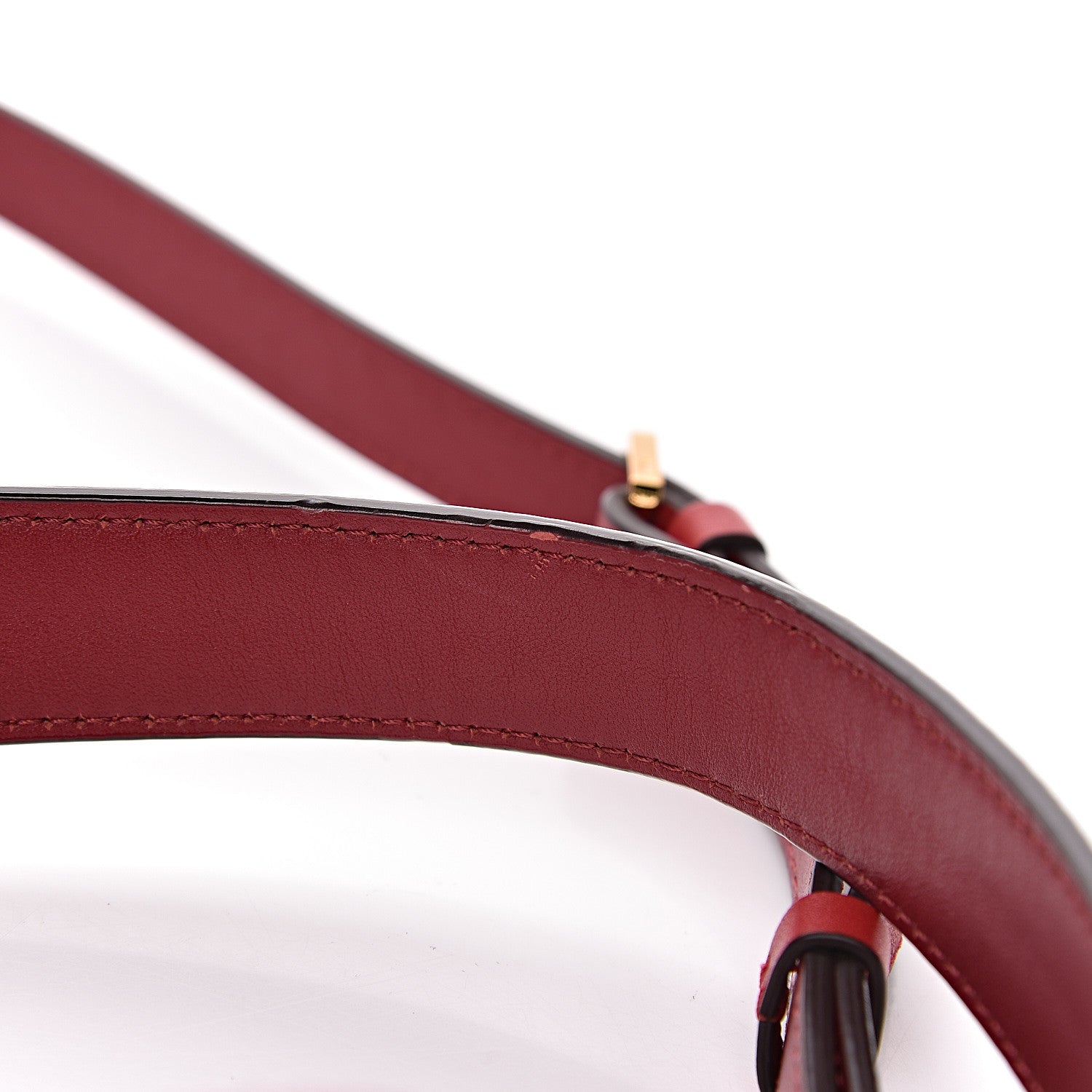 MCM Grained Calfskin Medium Milla Hobo Ruby Red 10 of 11