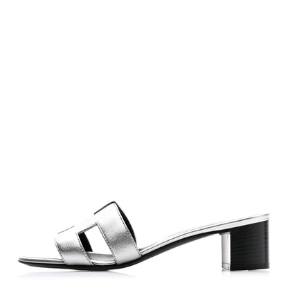 Hermes Metallic Epsom Oasis Sandals 37 Gris Argente 1 of 9