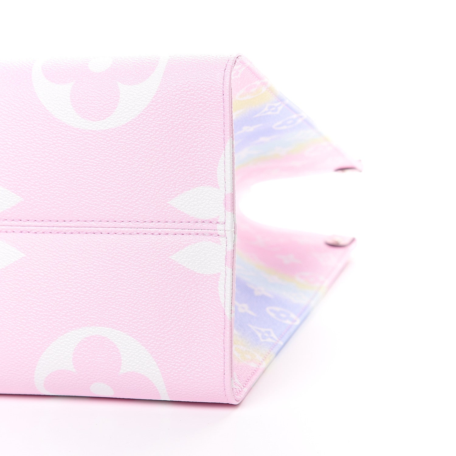 Louis Vuitton Monogram Escale Onthego GM Pastel 10 of 11