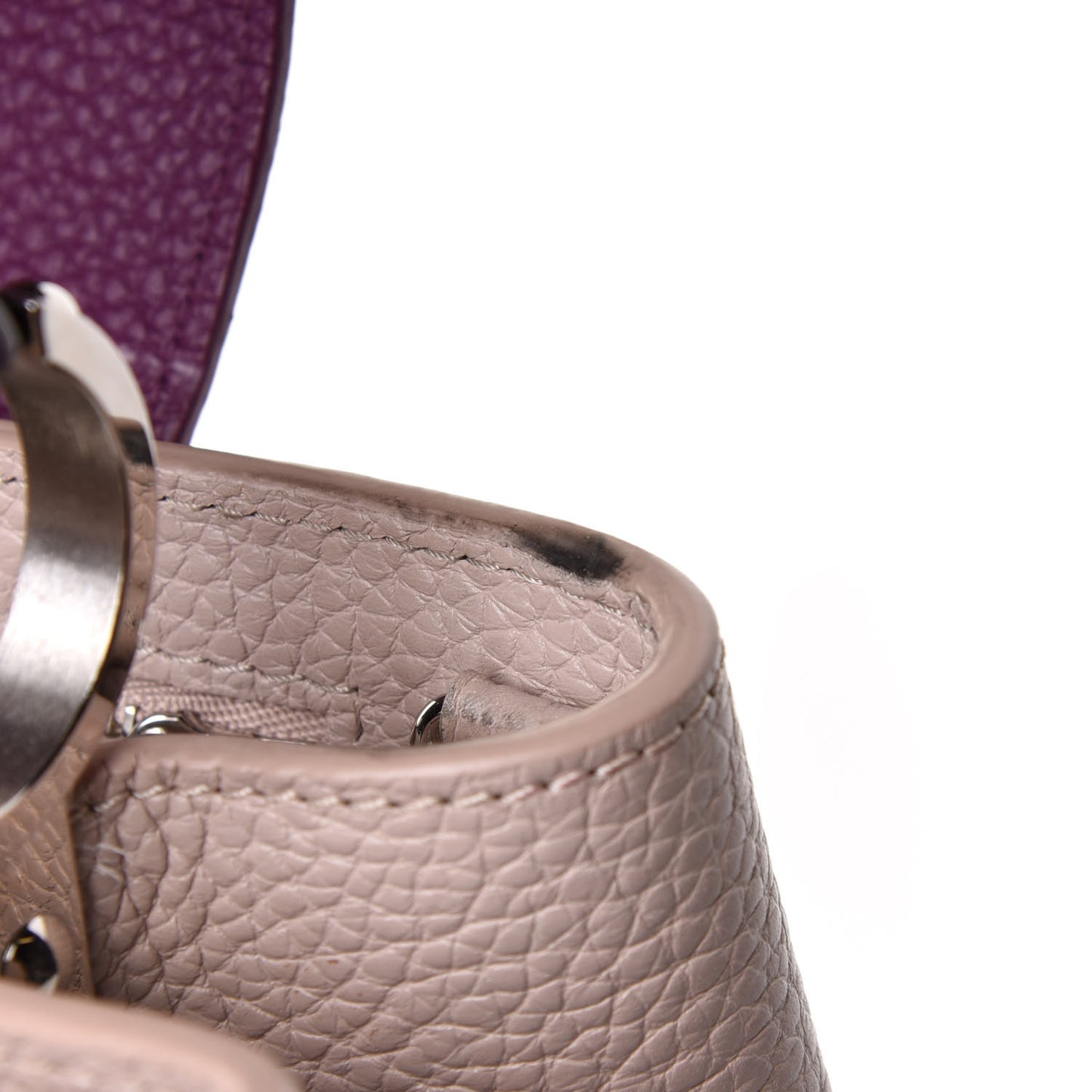 Taurillon Capucines PM Galet Violet