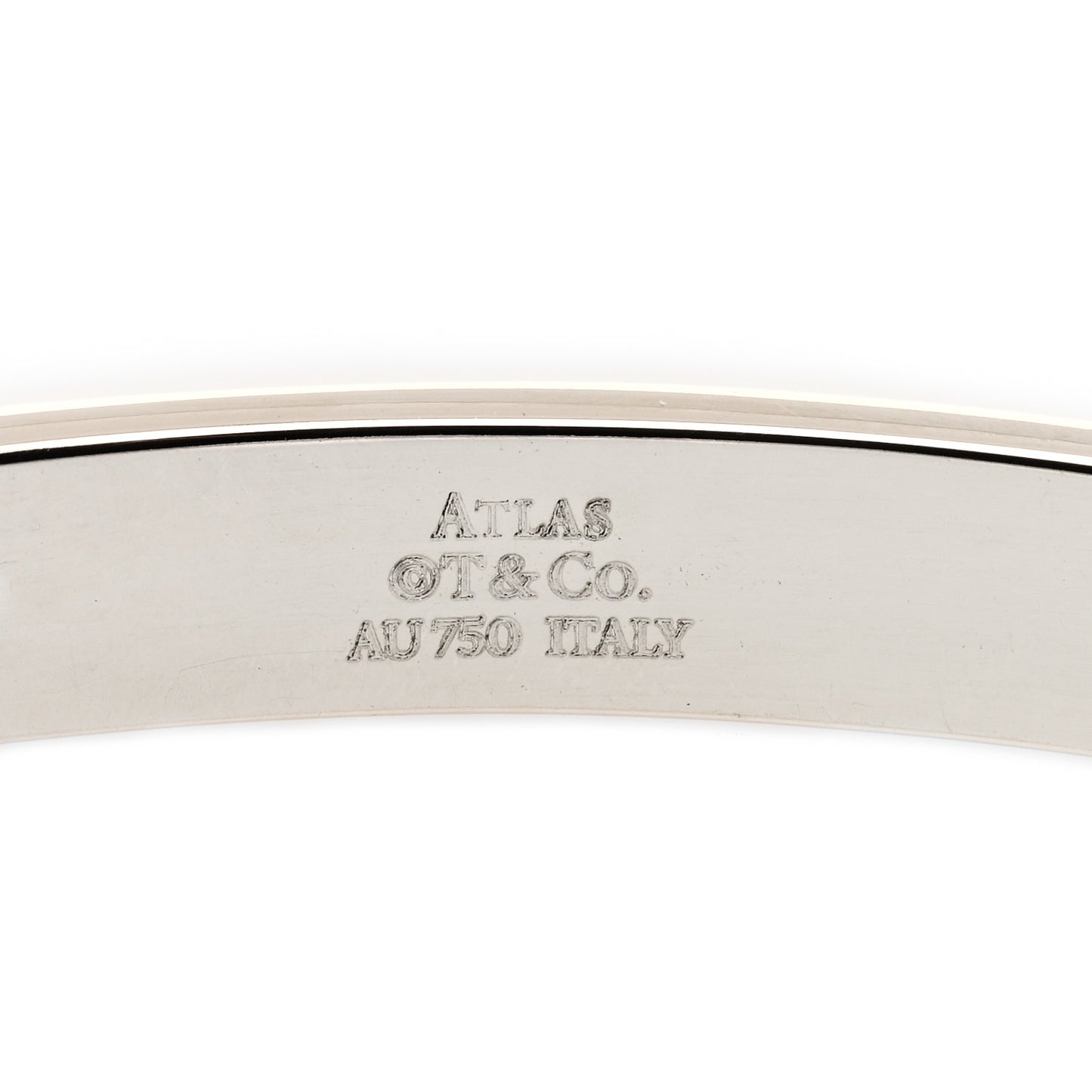 18K White Gold Diamond Atlas Closed Hinged Bangle Bracelet