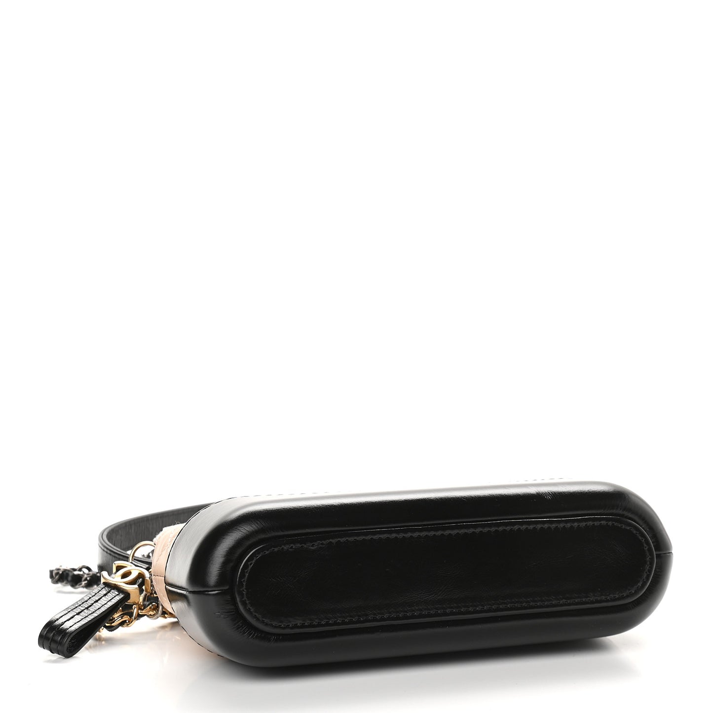Aged Calfskin Quilted Small Gabrielle Clutch With Chain Beige Black