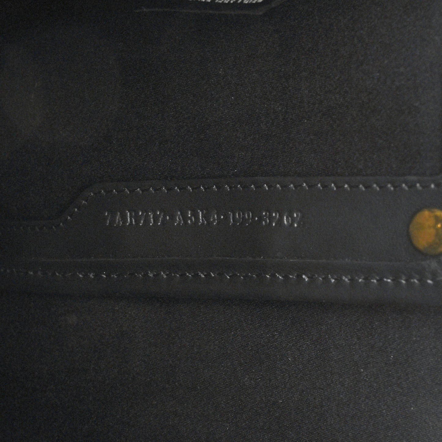 Glazed Fabric Vitello Century FF 1974 Stamp Patch Mini Peekaboo Defender Cover Mogano Panna Black